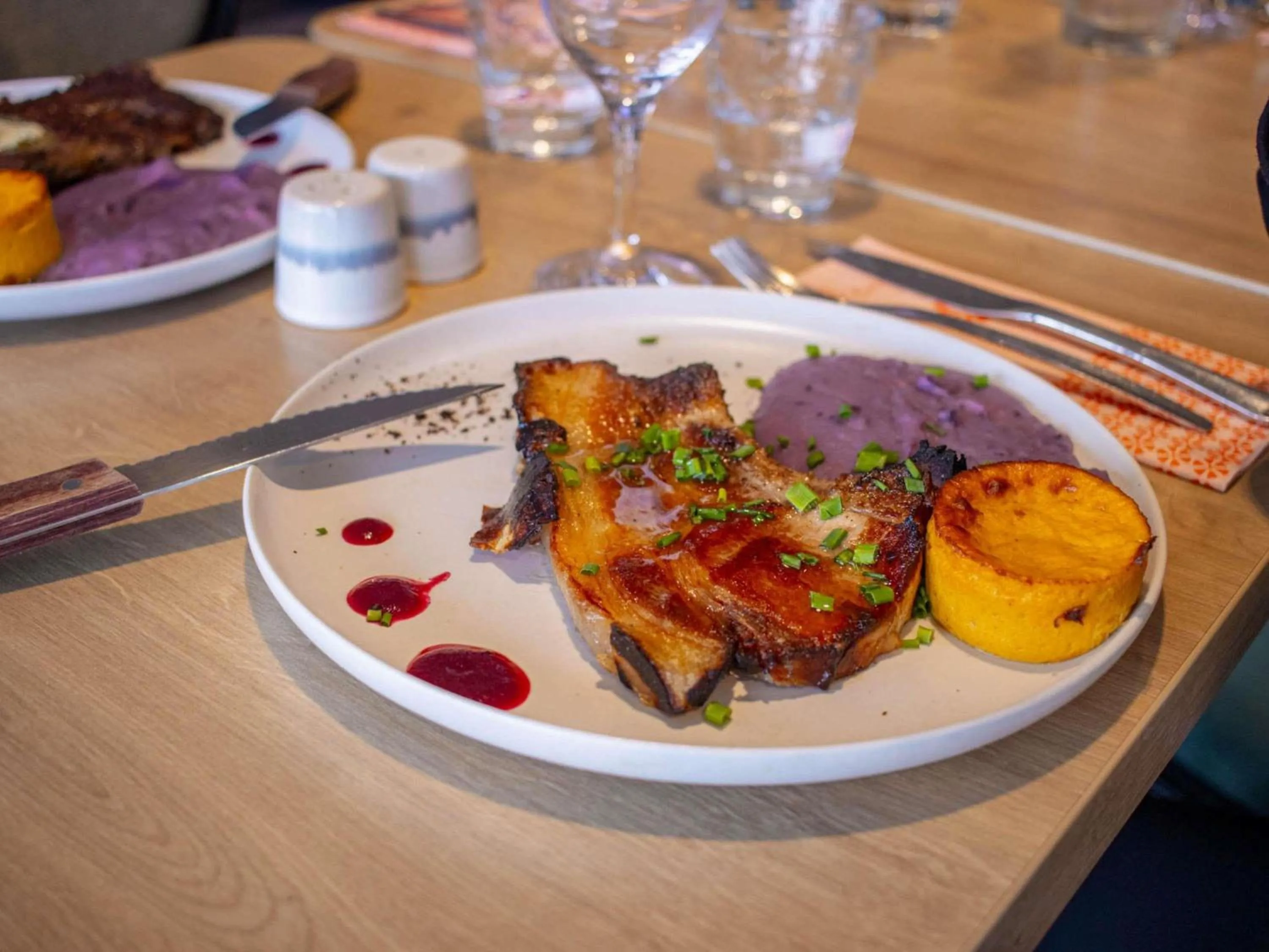 Restaurant/places to eat in ibis Rennes Beaulieu