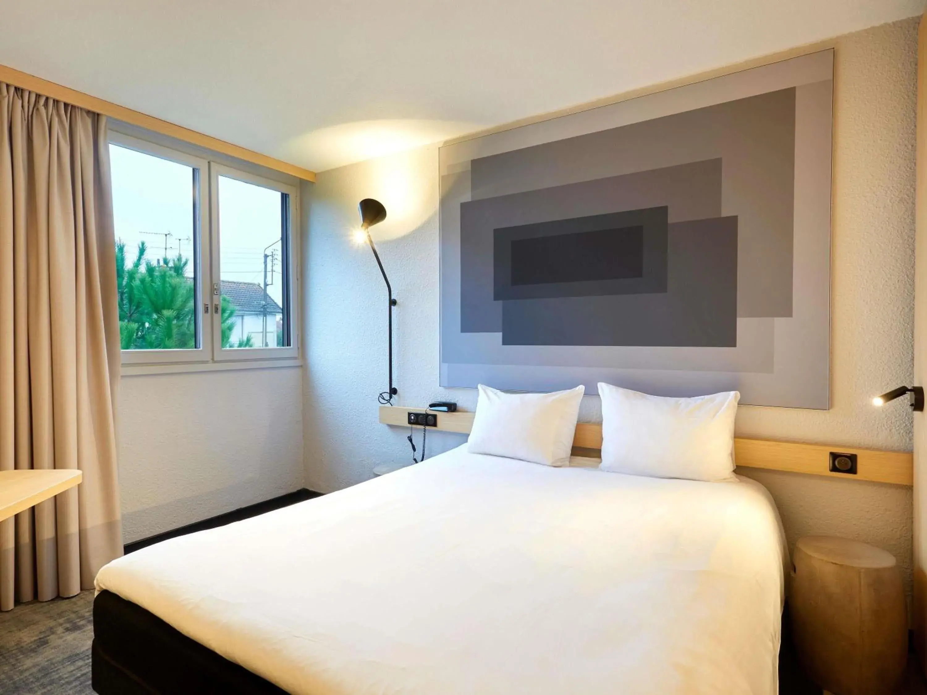 Bedroom, Bed in ibis Le Mans Est Pontlieue Bedroom, Bed in ibis Le Mans Est Pontlieue