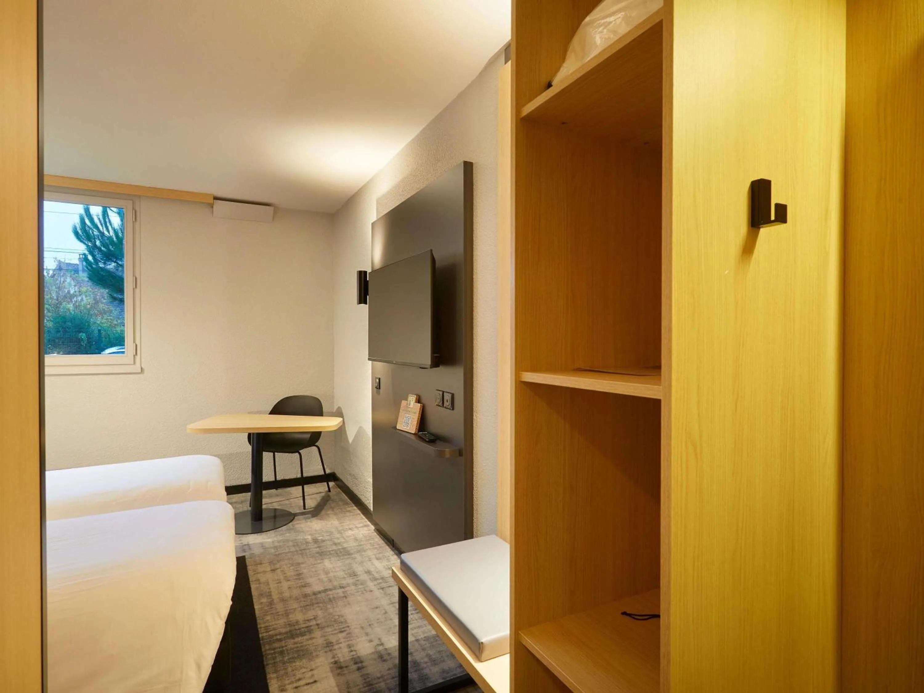 Bedroom, Bed in ibis Le Mans Est Pontlieue