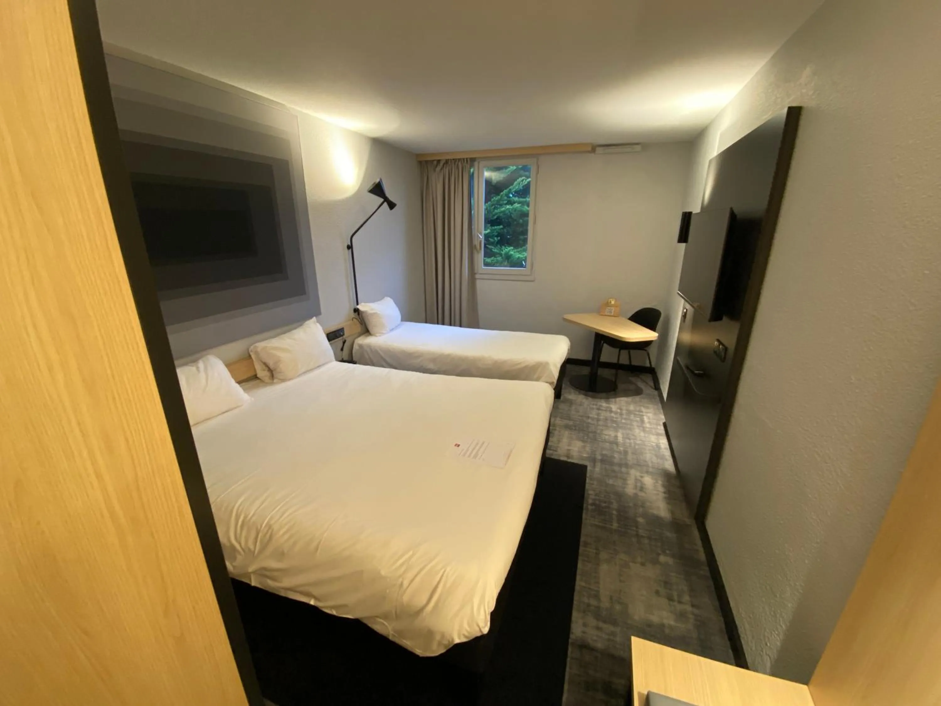 Bedroom, Bed in ibis Le Mans Est Pontlieue