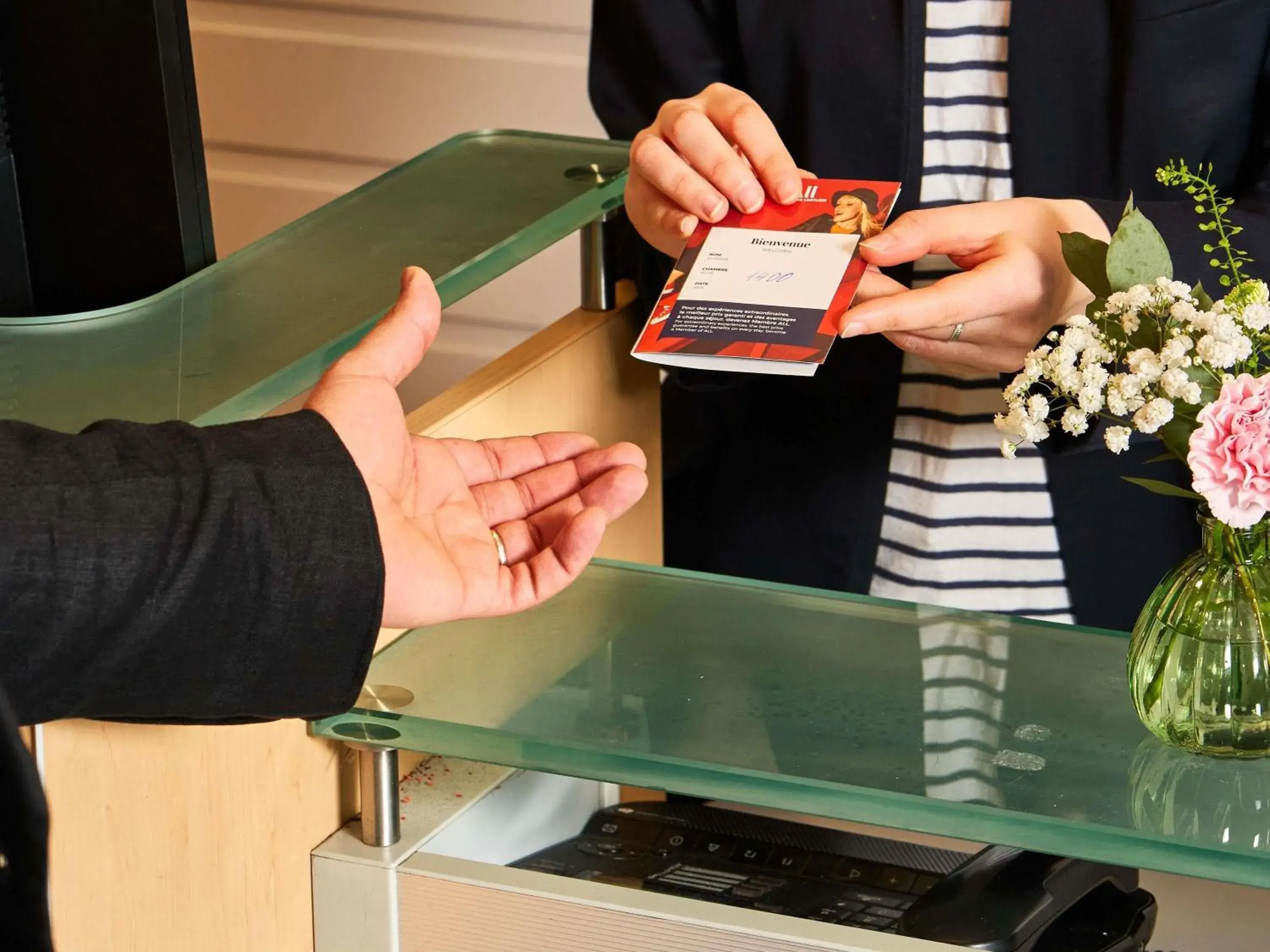 Property building in ibis Paris la Défense Esplanade Property building in ibis Paris la Défense Esplanade