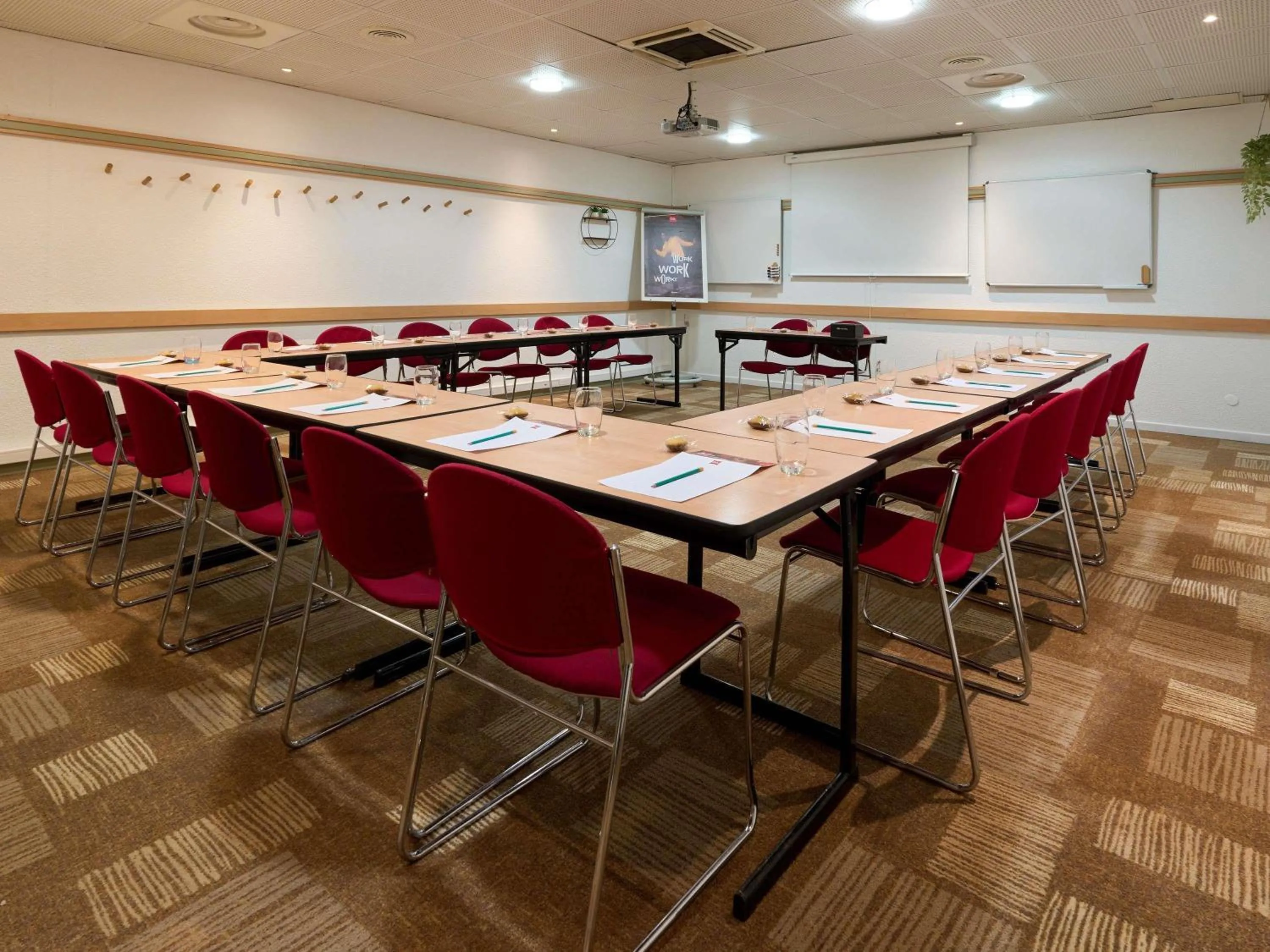 Meeting/conference room in ibis Paris la Défense Esplanade