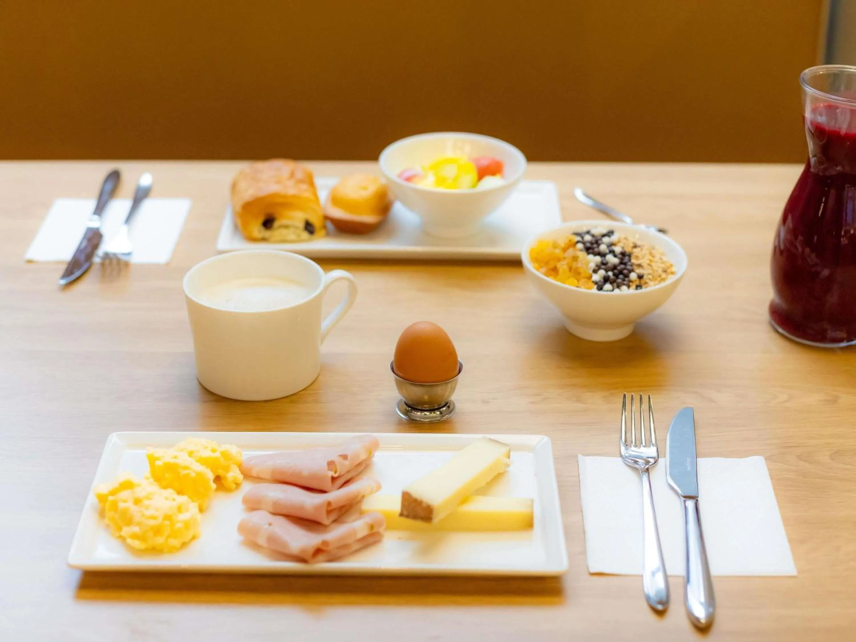 Breakfast in ibis Besançon Centre la City