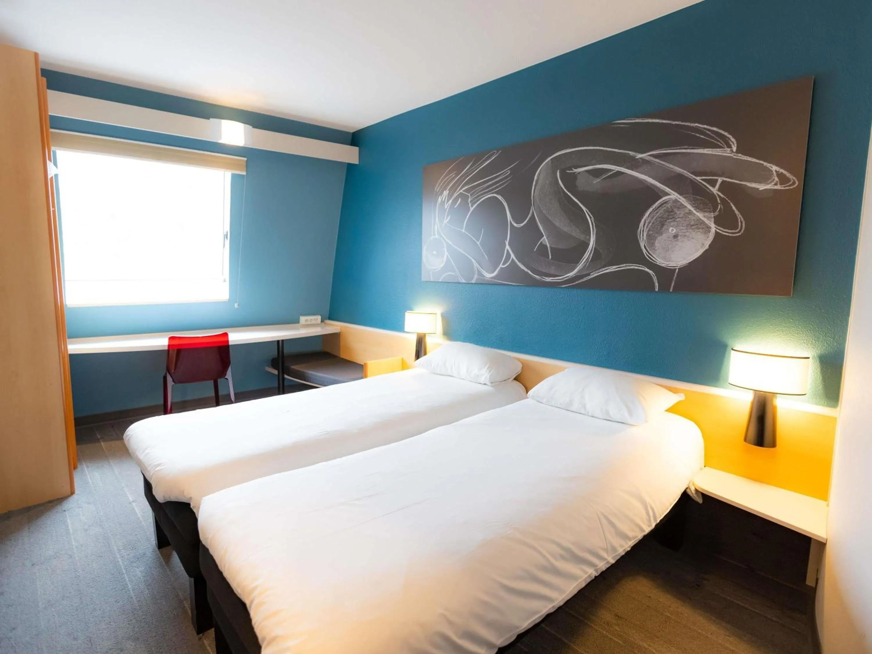 Bedroom, Bed in ibis Besançon Centre la City