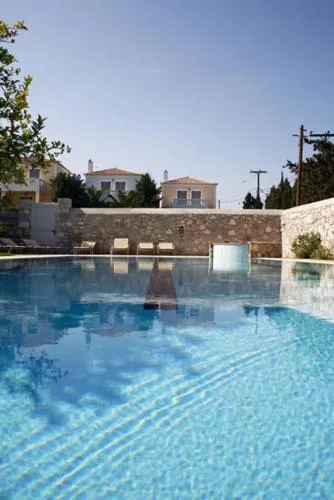Swimming pool in Villa Martha