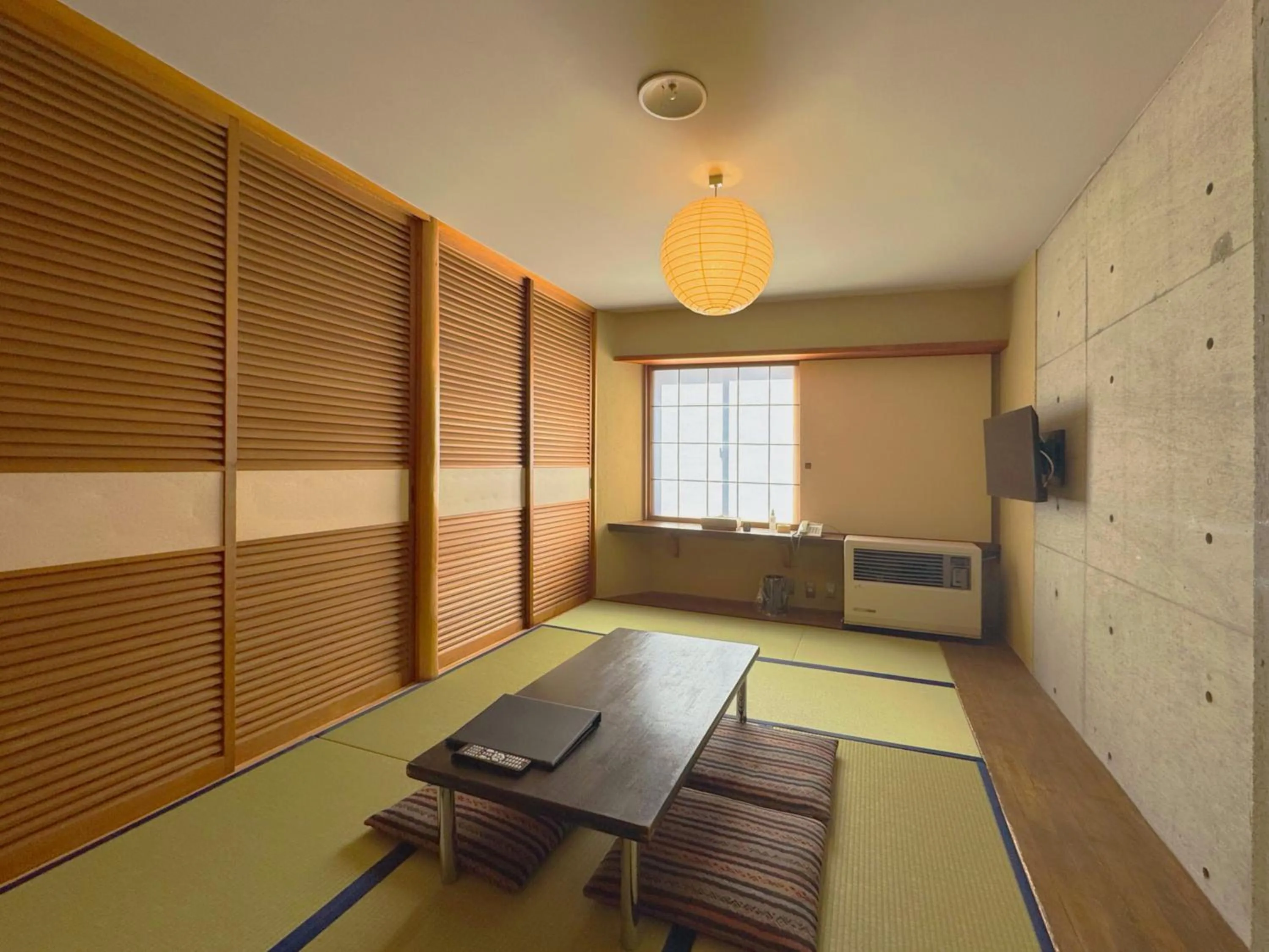 Photo of the whole room in the Kinta Naeba