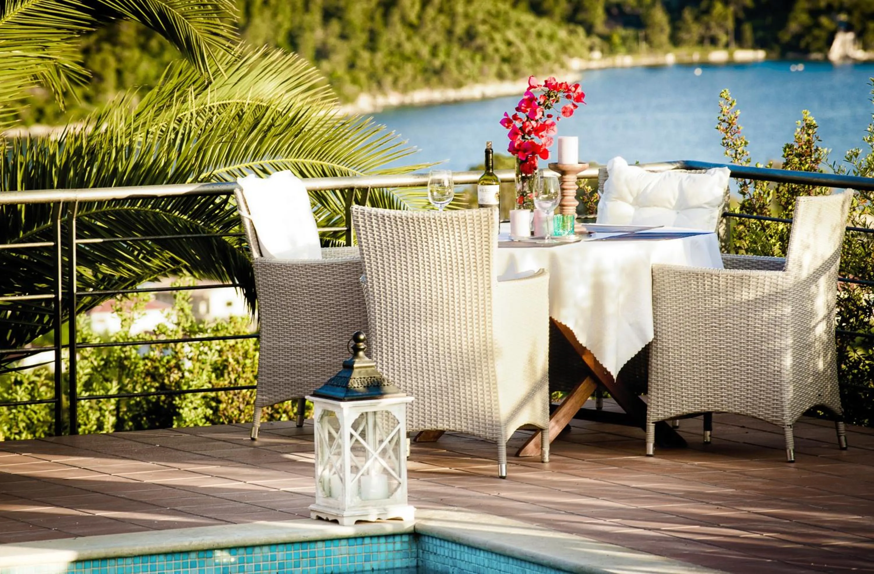 Dining area in Vigles Sea View, Philian Hotels and Resorts
