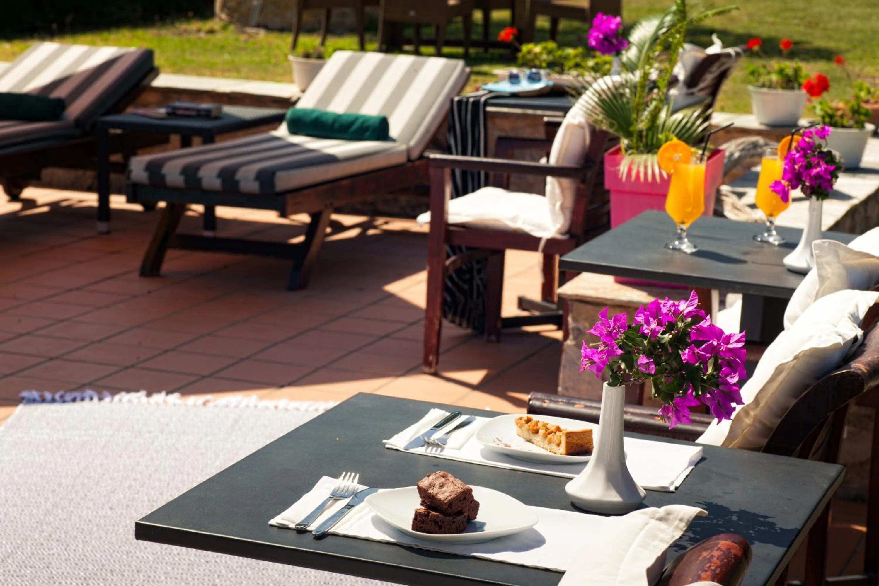 Swimming pool in Vigles Sea View, Philian Hotels and Resorts