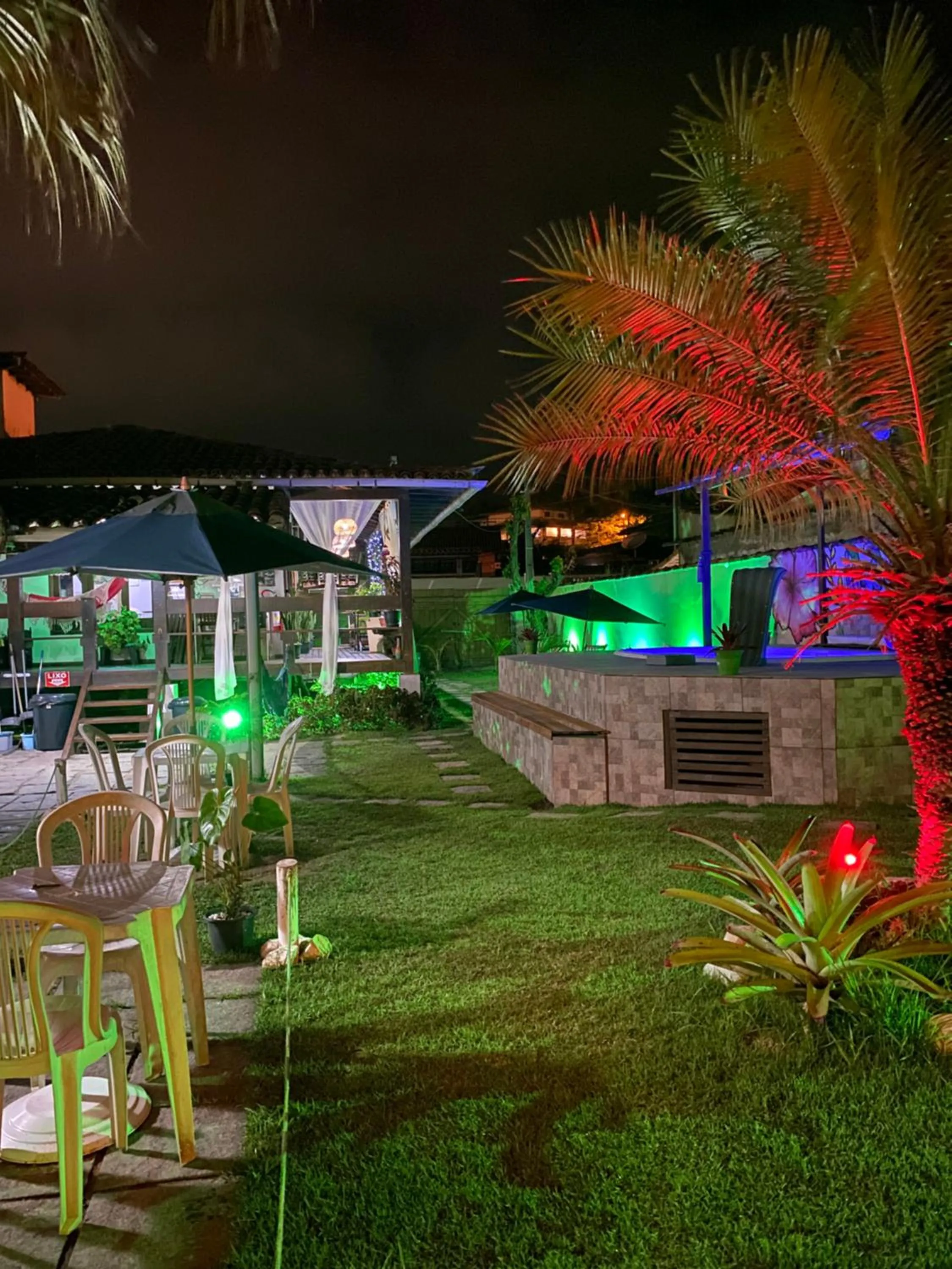 Night in HTL PERSONALIZADA BUZIOS