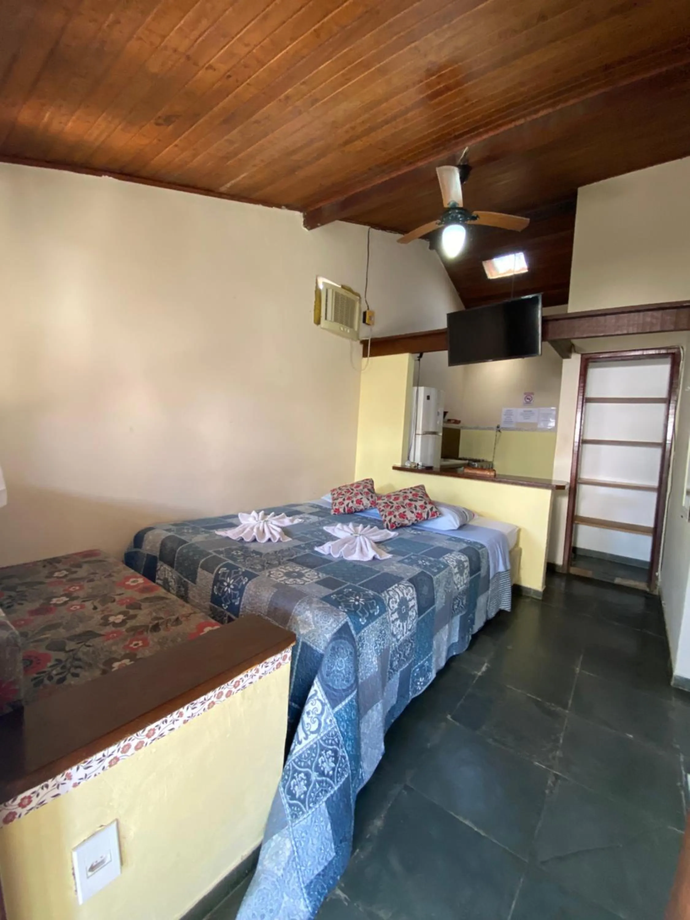 Bed in HTL PERSONALIZADA BUZIOS