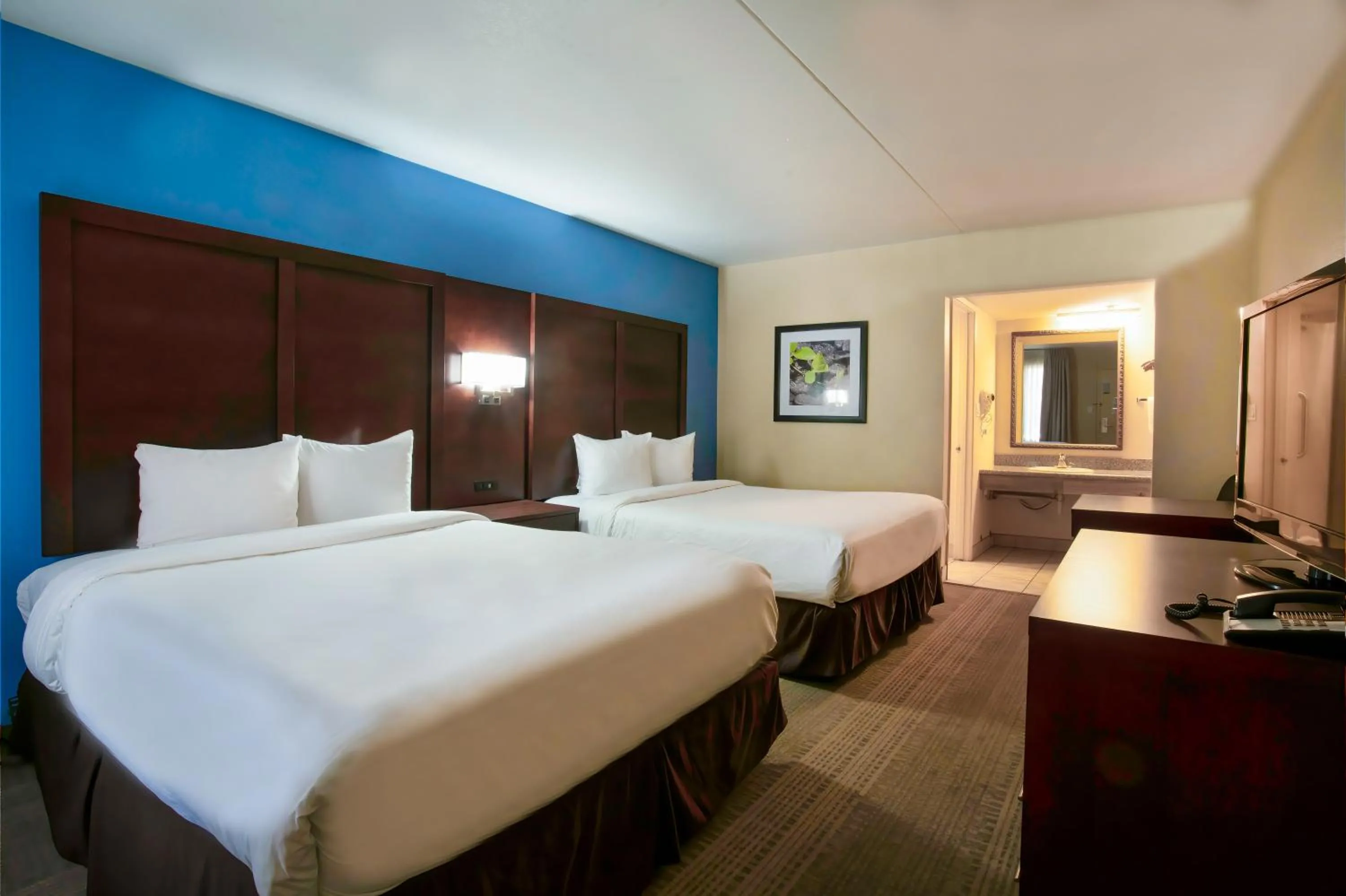 Bedroom in Studio 6 Suites Willcox AZ