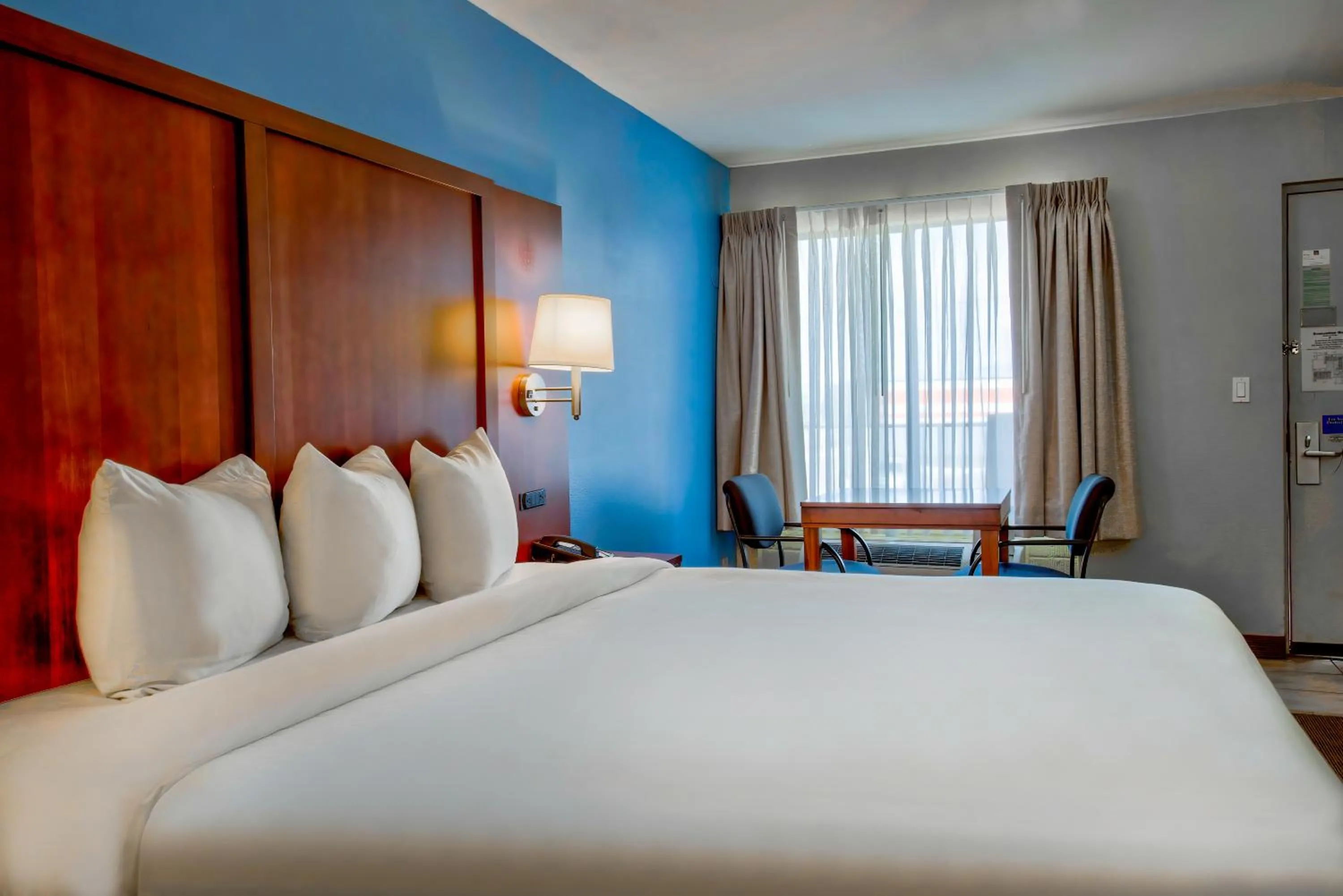 Bedroom in Studio 6 Suites Willcox AZ