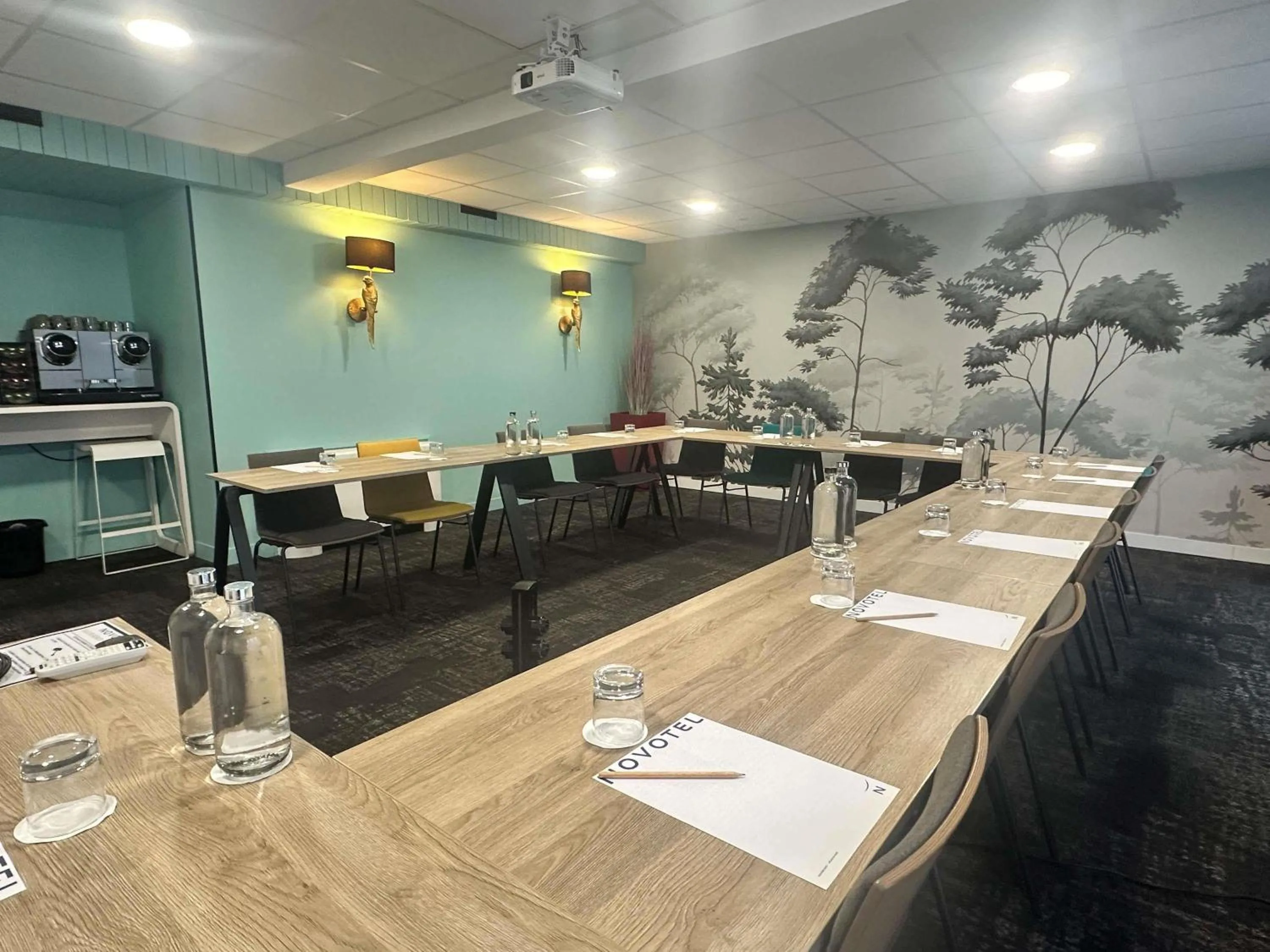 Meeting/conference room in Novotel Lens Noyelles