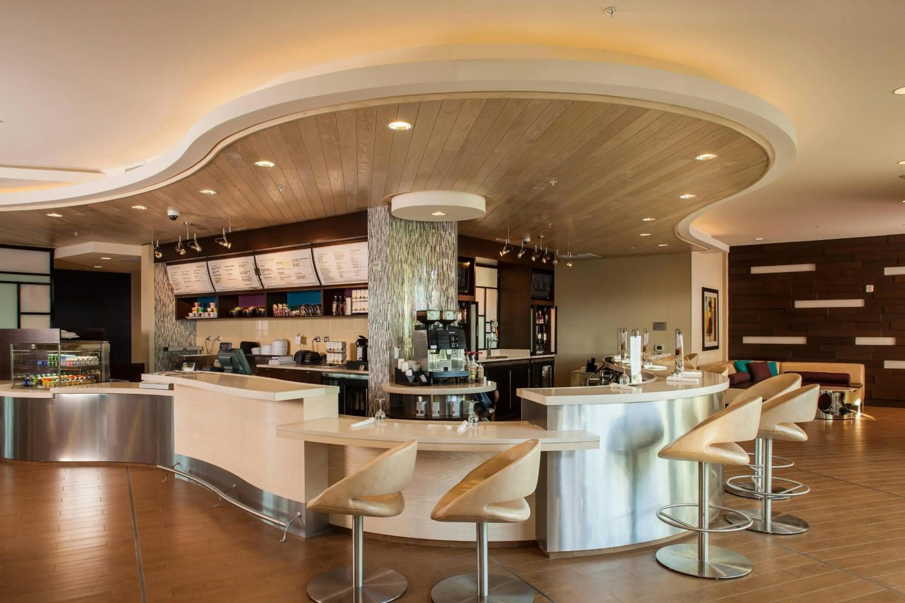 Restaurant/places to eat in Courtyard by Marriott San Jose North/ Silicon Valley