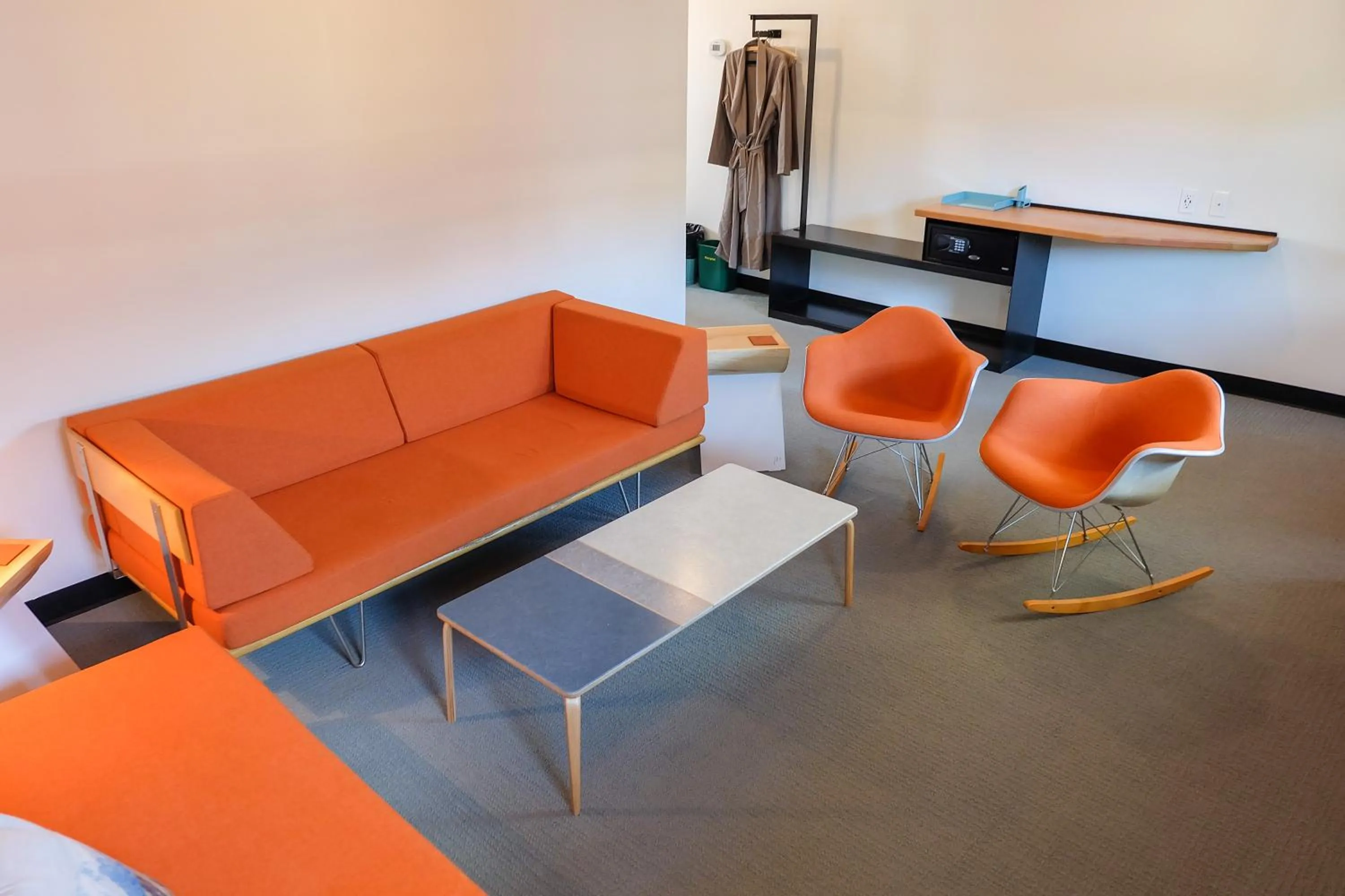 Living room in The FINCH