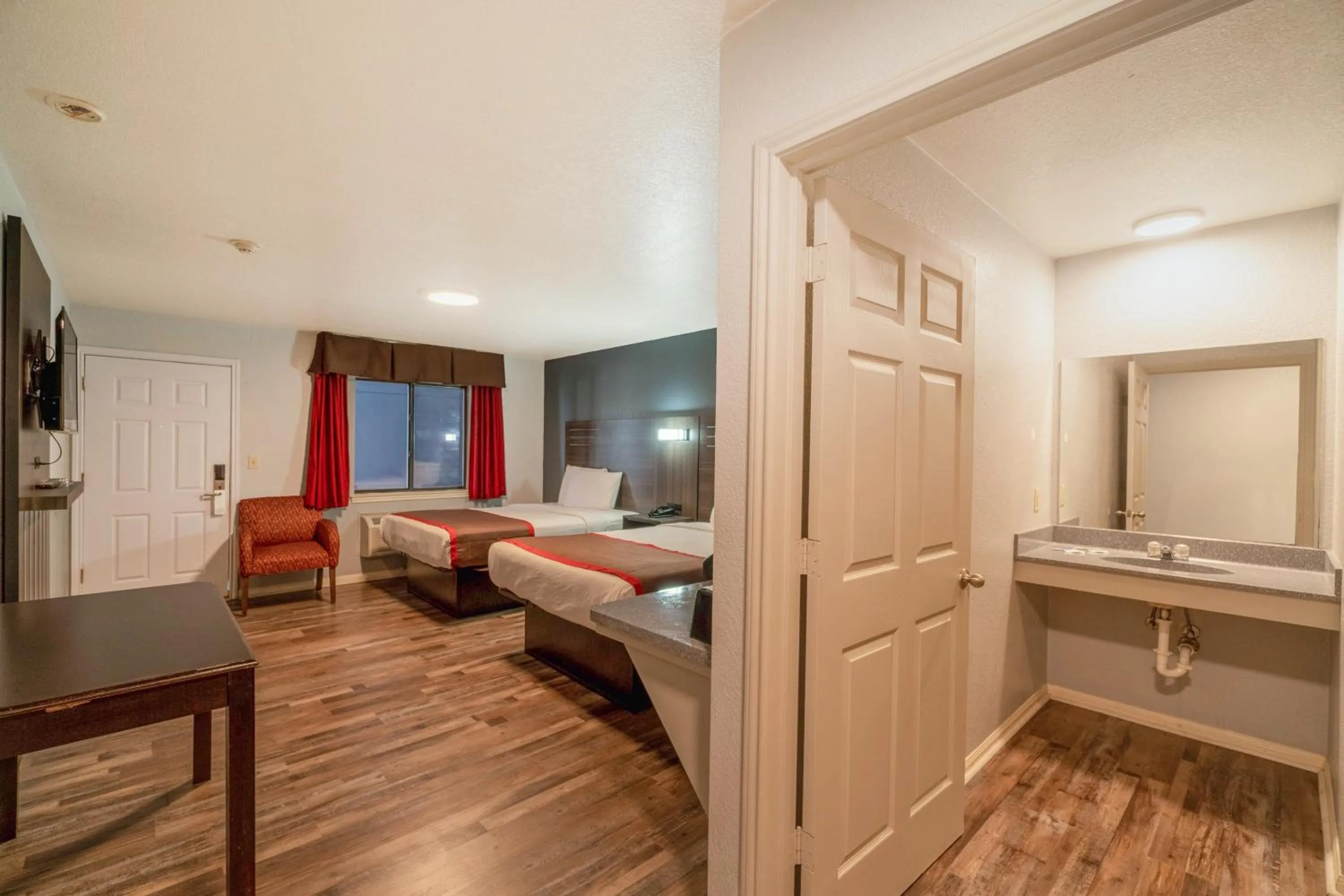 Bedroom, Bed in High Five Inn By OYO Killeen