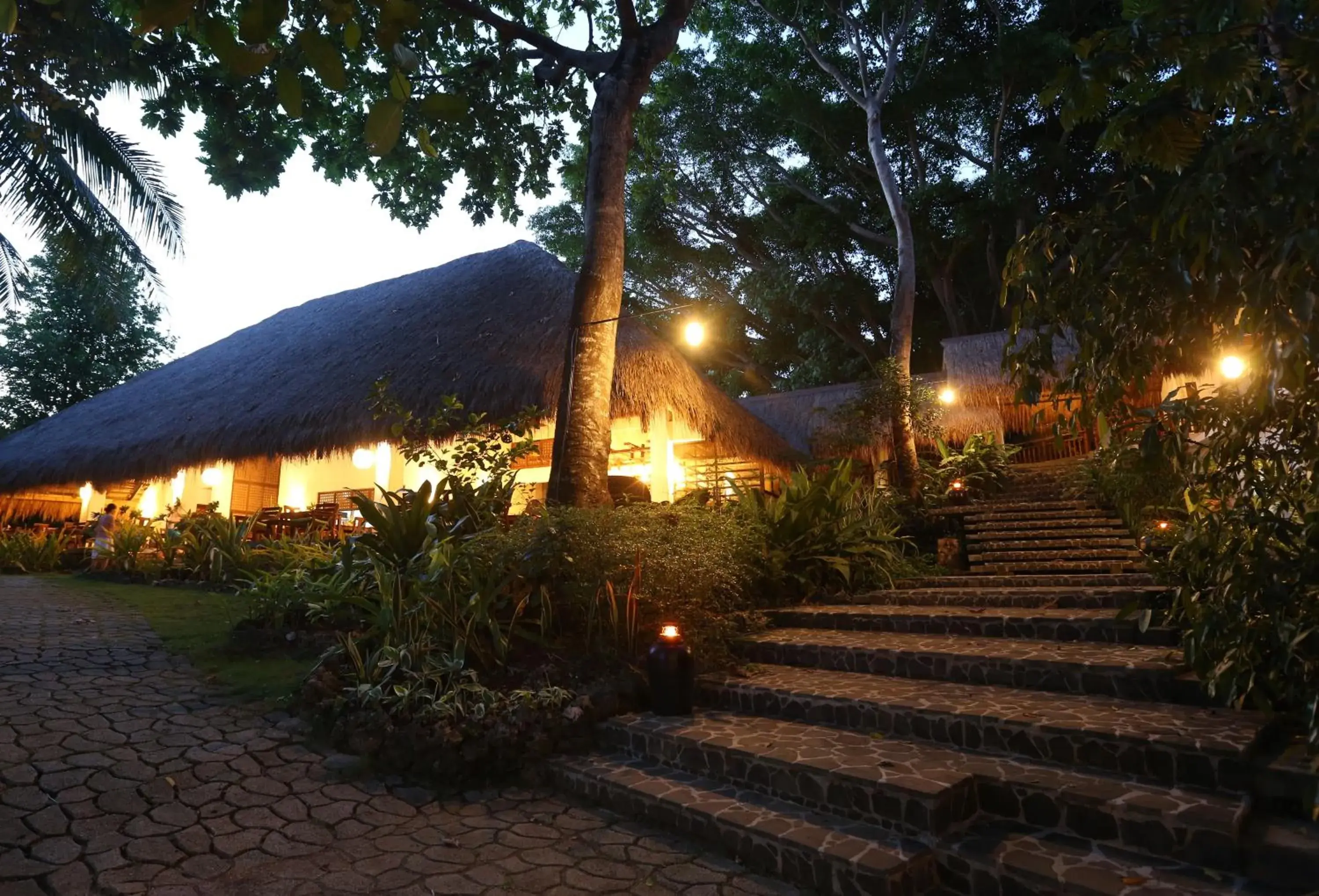 Restaurant/places to eat in Amun Ini Beach Resort & Spa Restaurant/places to eat in Amun Ini Beach Resort & Spa