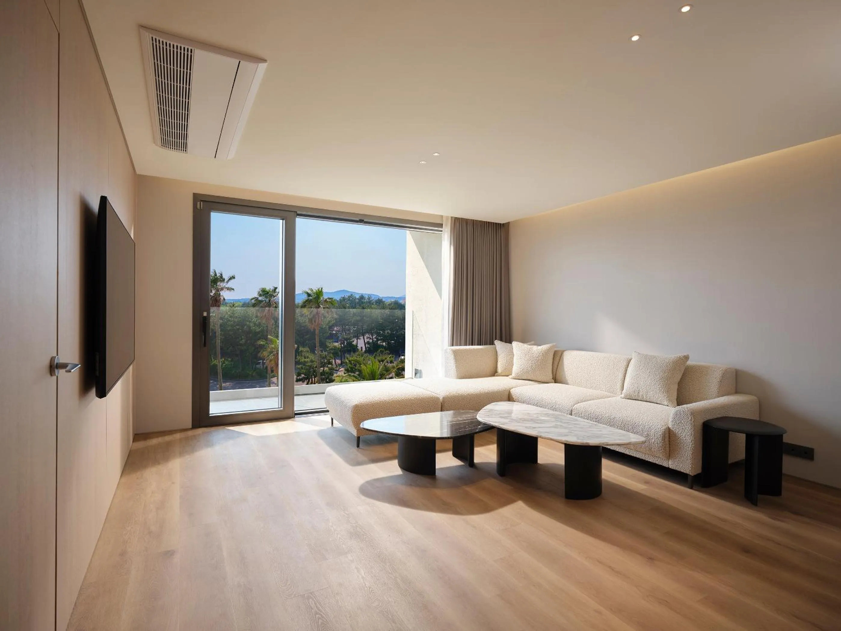 Living room in Haevichi Hotel & Resort Jeju