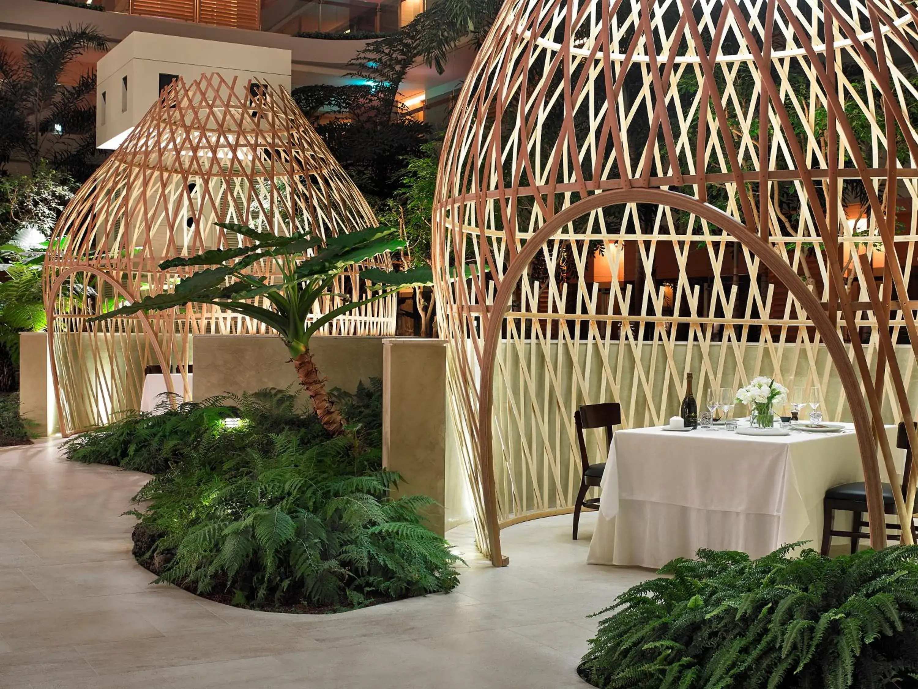 Restaurant/places to eat in Haevichi Hotel & Resort Jeju Restaurant/places to eat in Haevichi Hotel & Resort Jeju