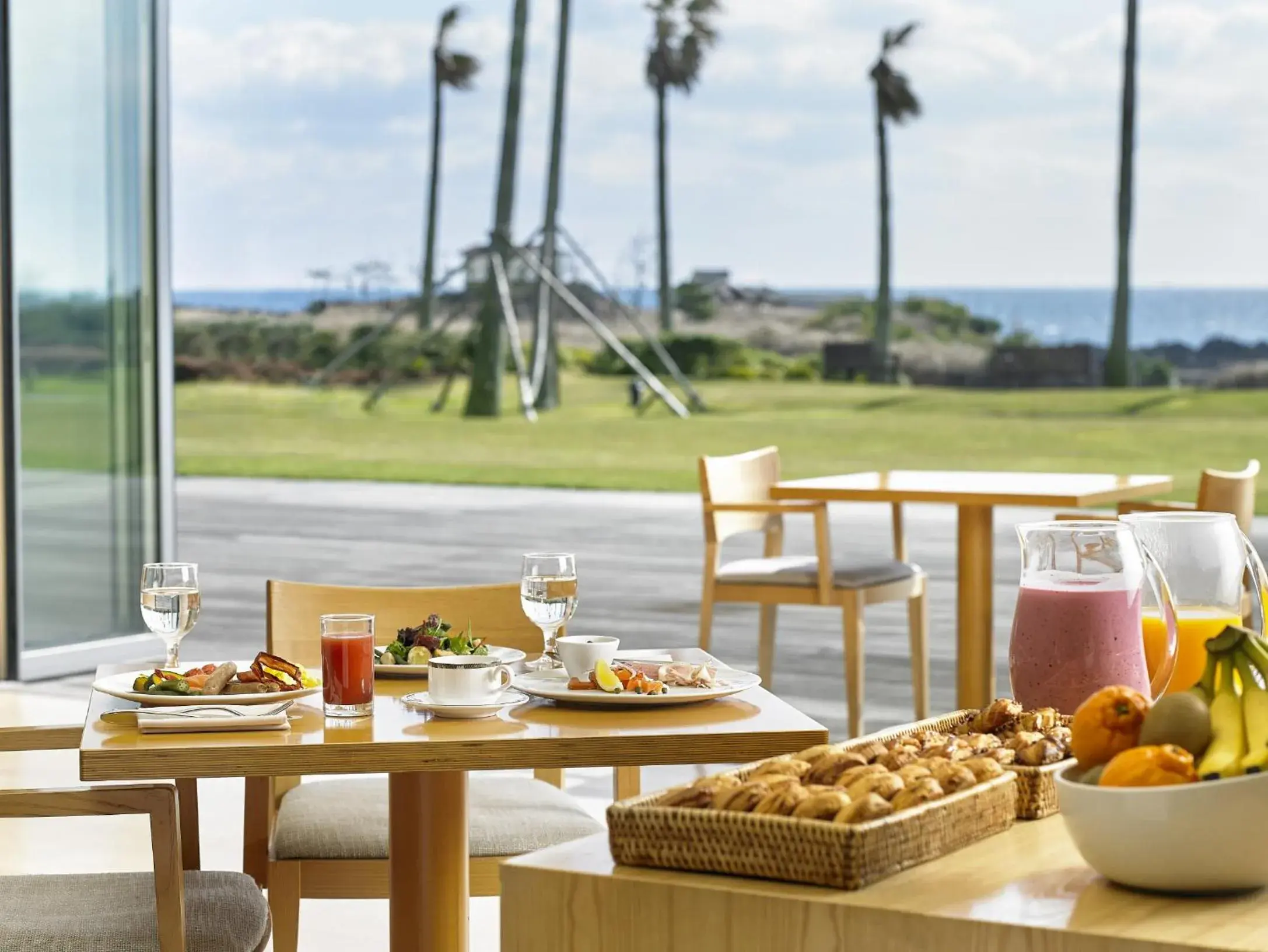 Breakfast in Haevichi Hotel & Resort Jeju Breakfast in Haevichi Hotel & Resort Jeju