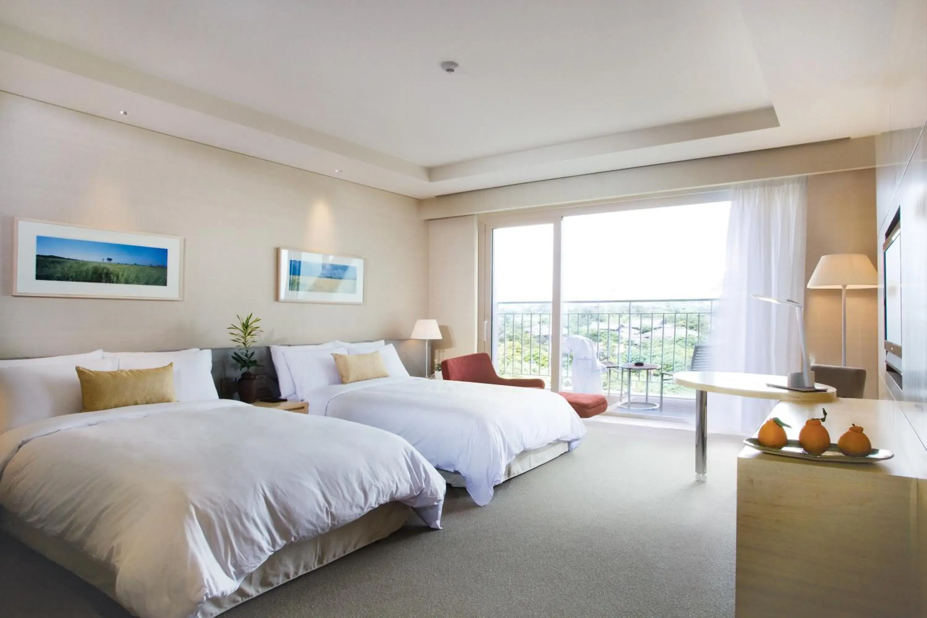 Bedroom, Bed in Haevichi Hotel & Resort Jeju Bedroom, Bed in Haevichi Hotel & Resort Jeju