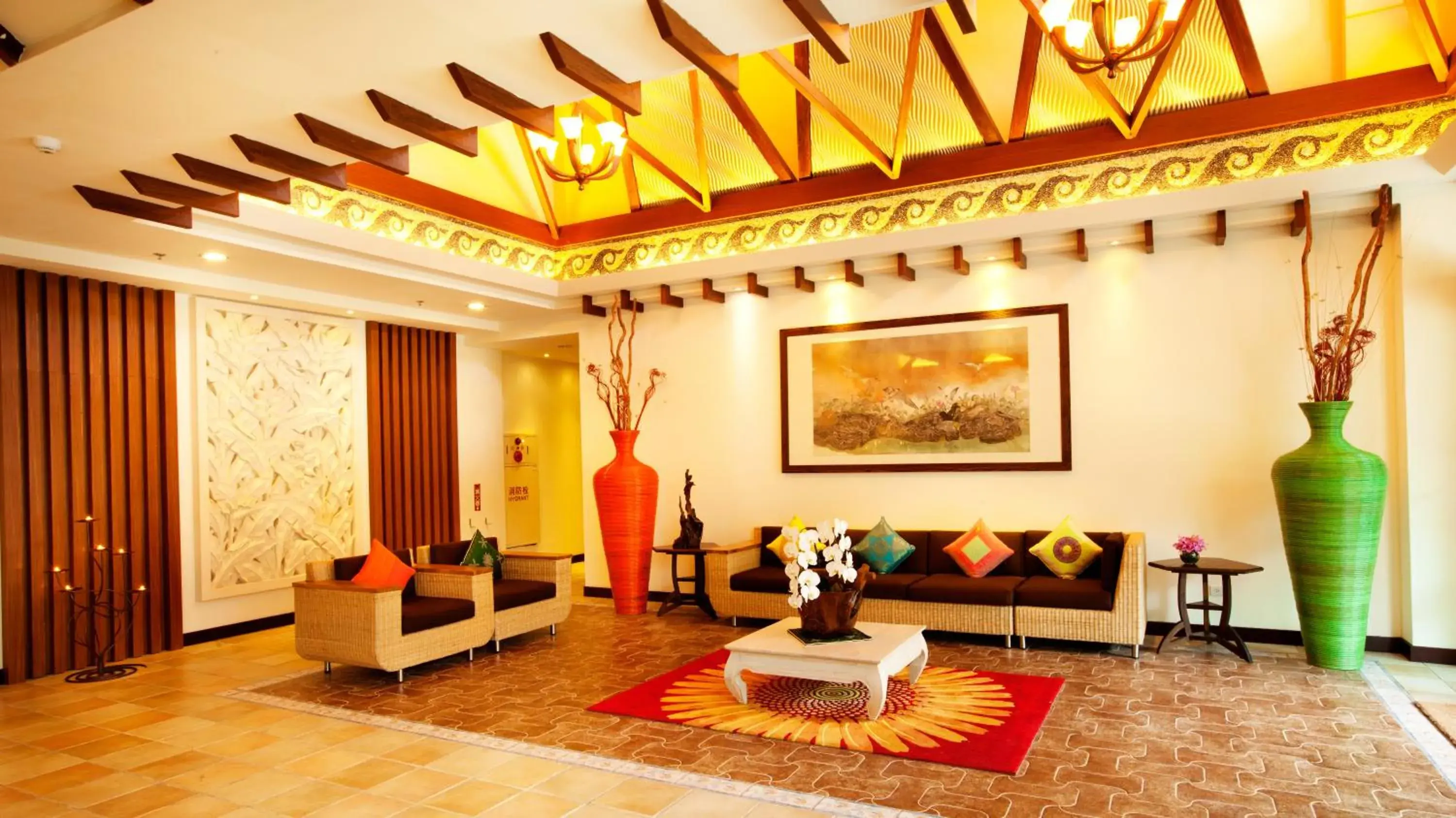 Facade/entrance in Howard Villa Facade/entrance in Howard Villa