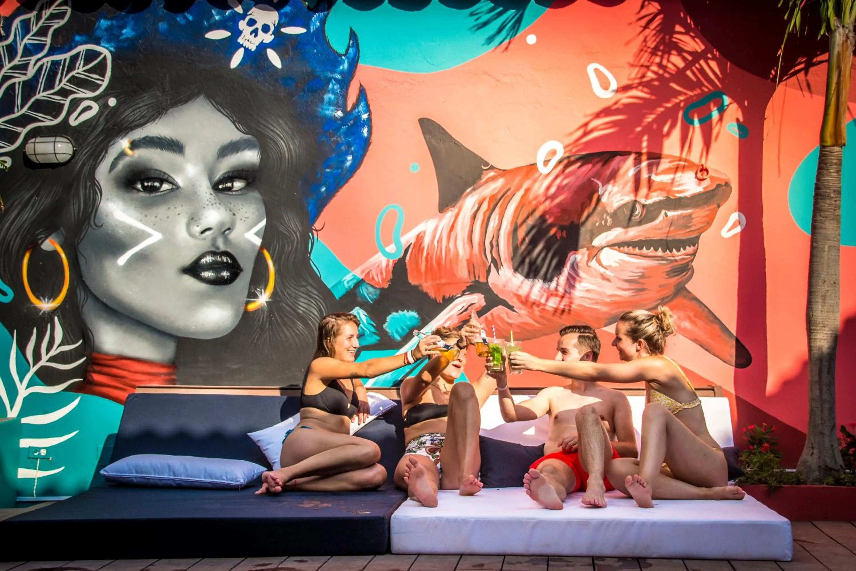 Patio in Casa del Puerto Hostel & Suites