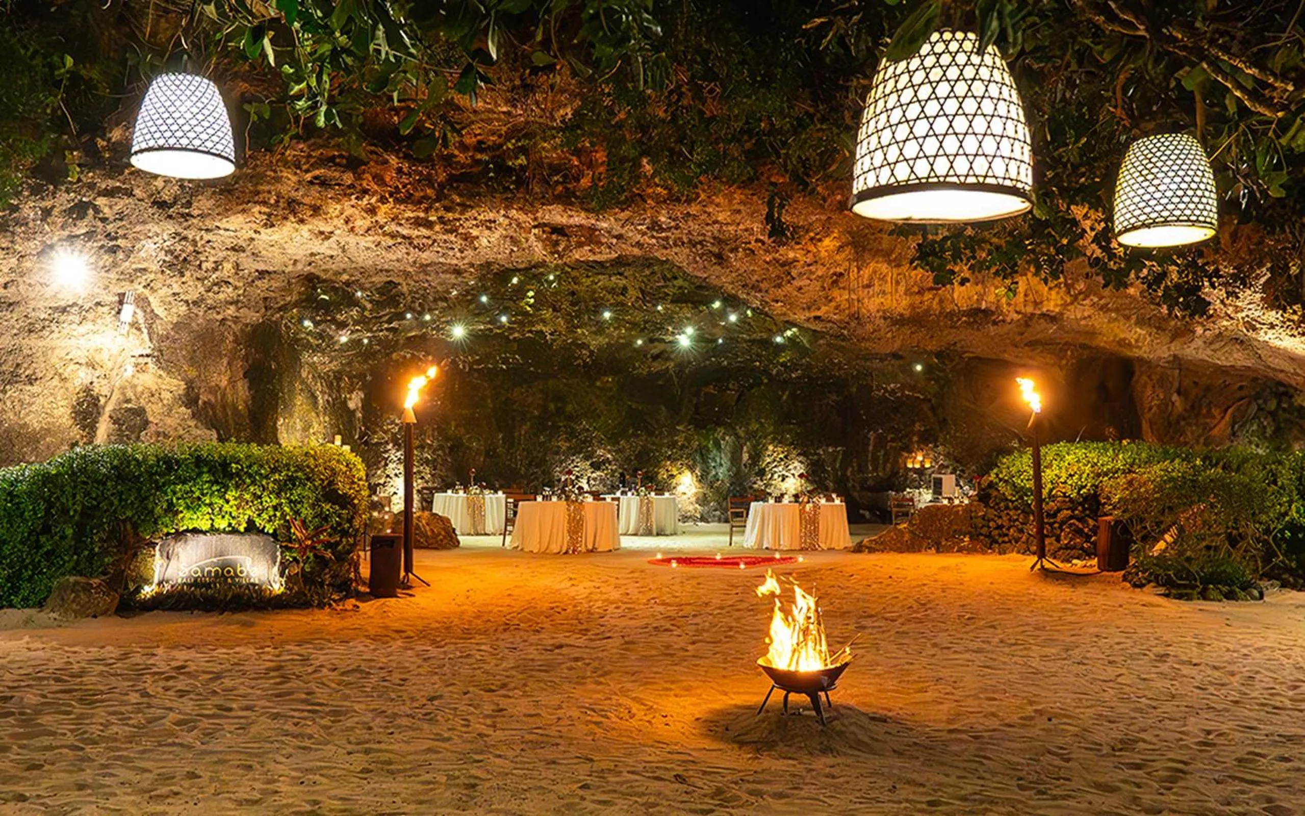 Dining area in Samabe Bali Suites & Villas