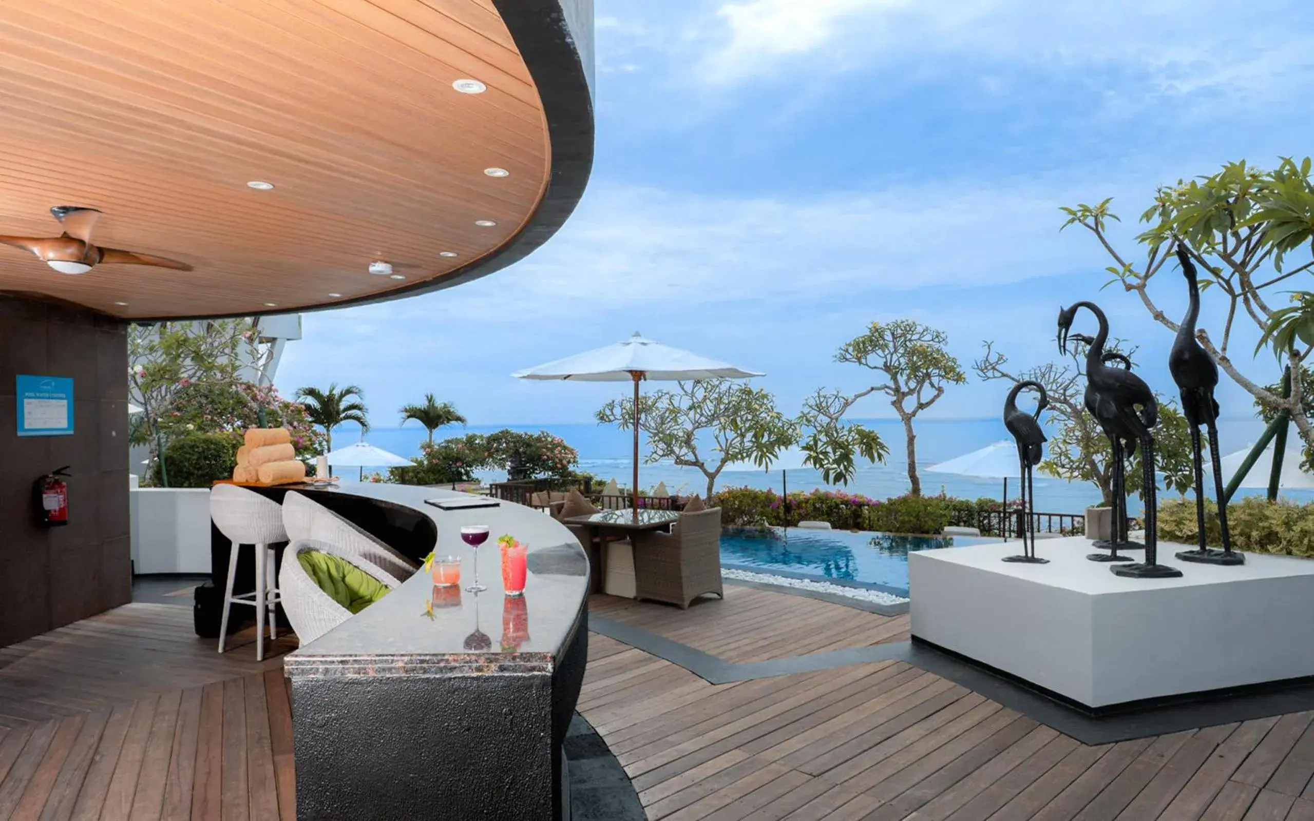 Lounge or bar in Samabe Bali Suites & Villas Lounge or bar in Samabe Bali Suites & Villas