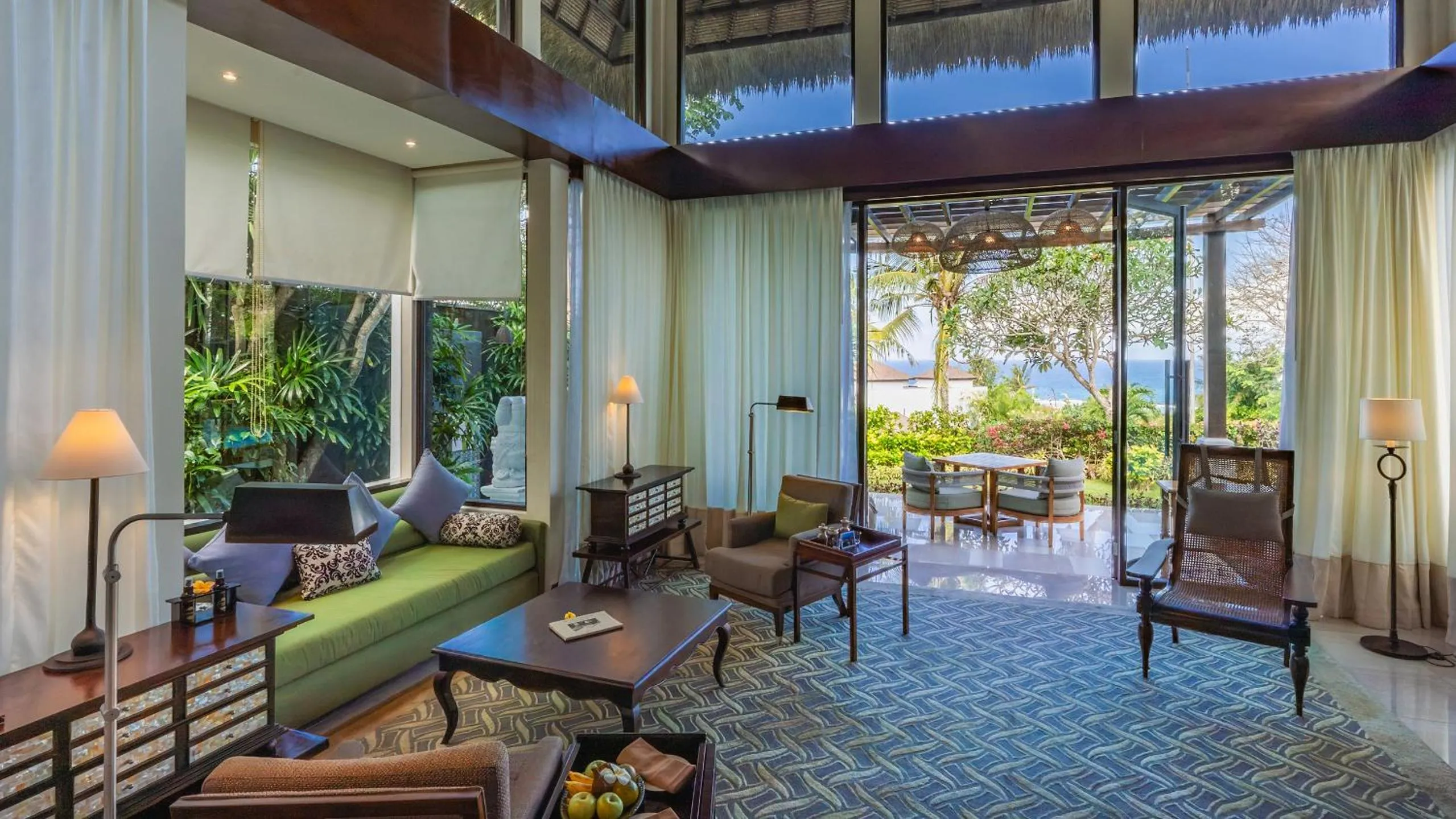 Living room in Samabe Bali Suites & Villas