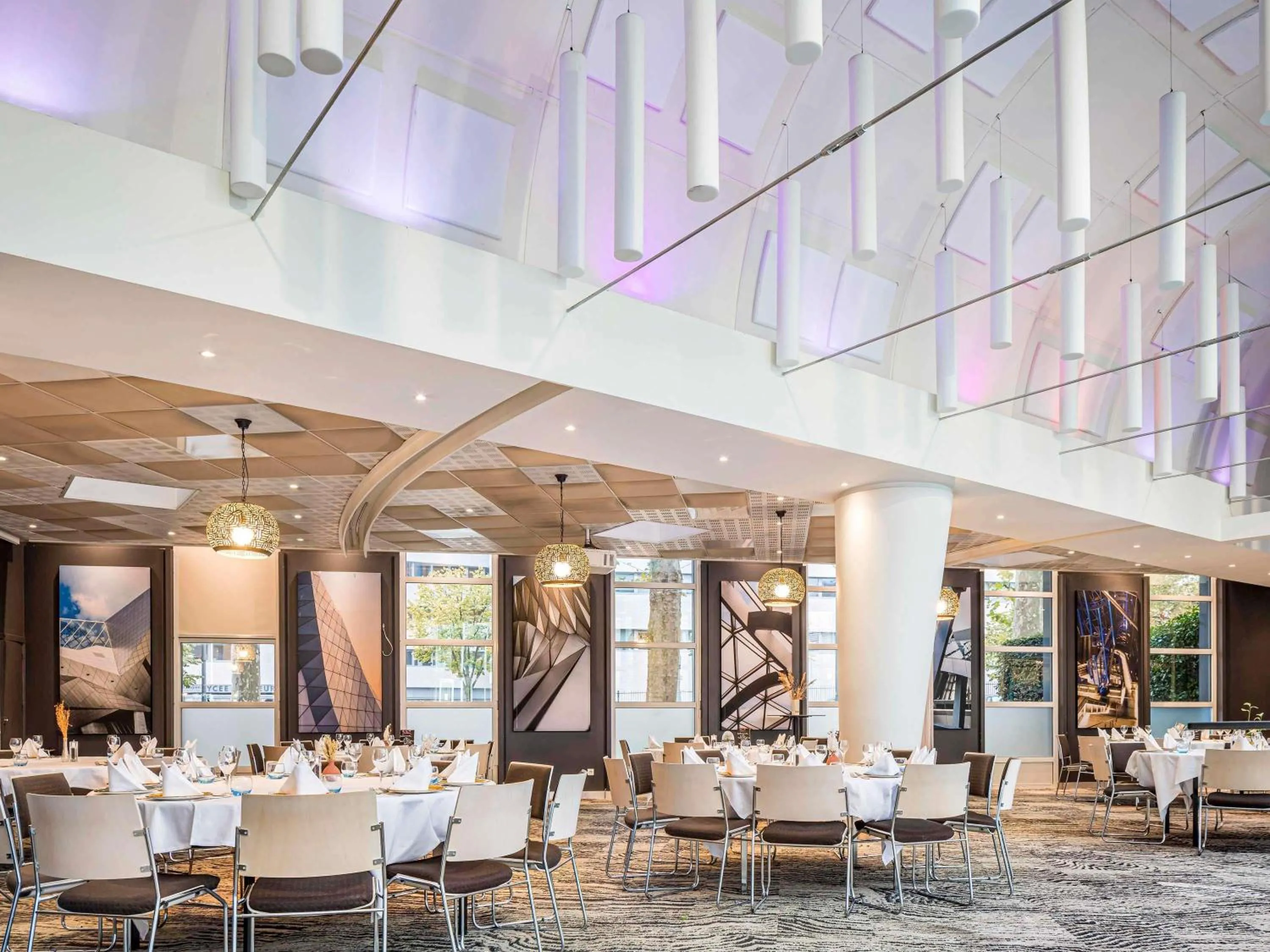 Restaurant/places to eat in Novotel Lyon Gerland Musée des Confluences