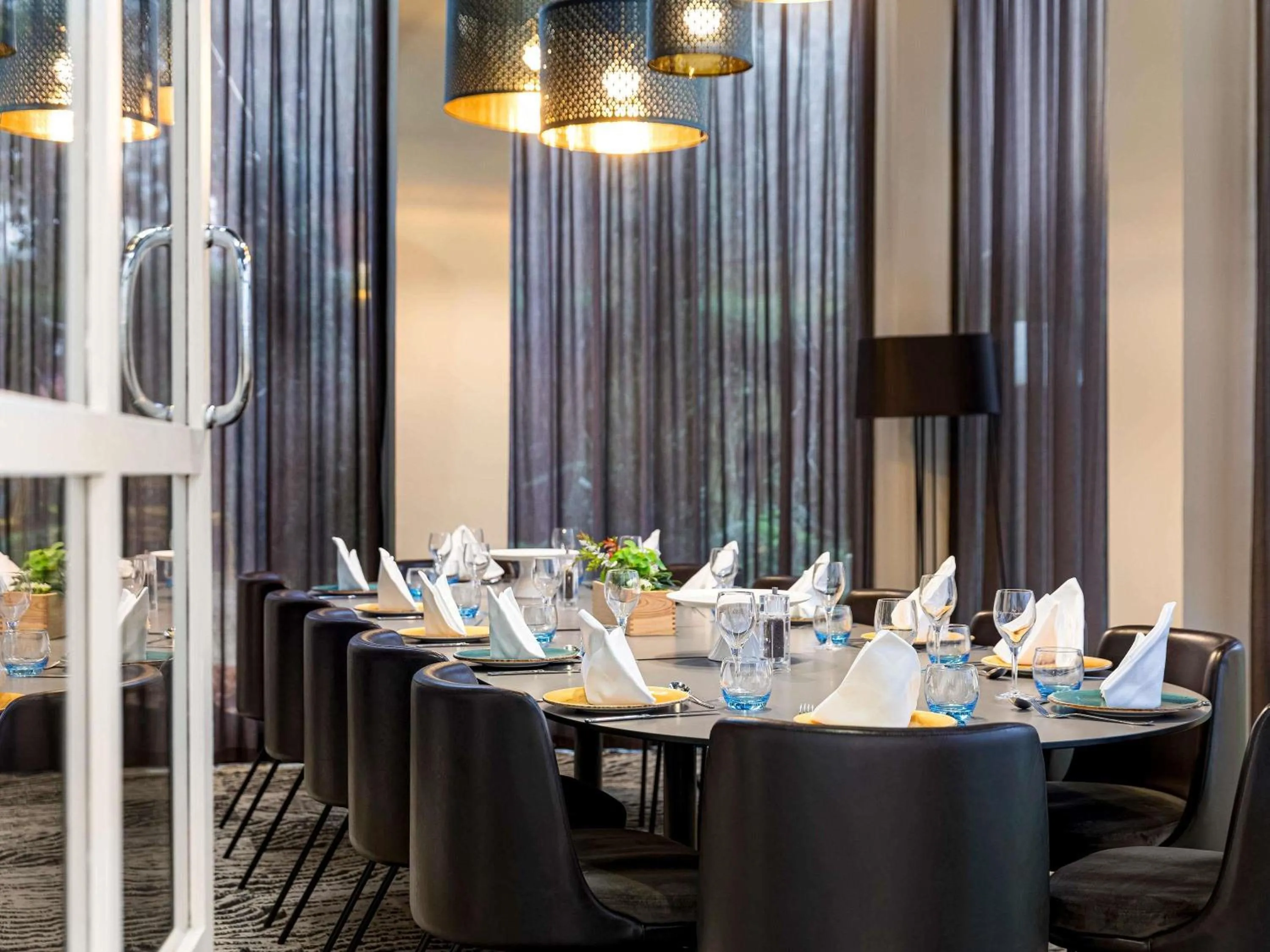 Restaurant/places to eat in Novotel Lyon Gerland Musée des Confluences