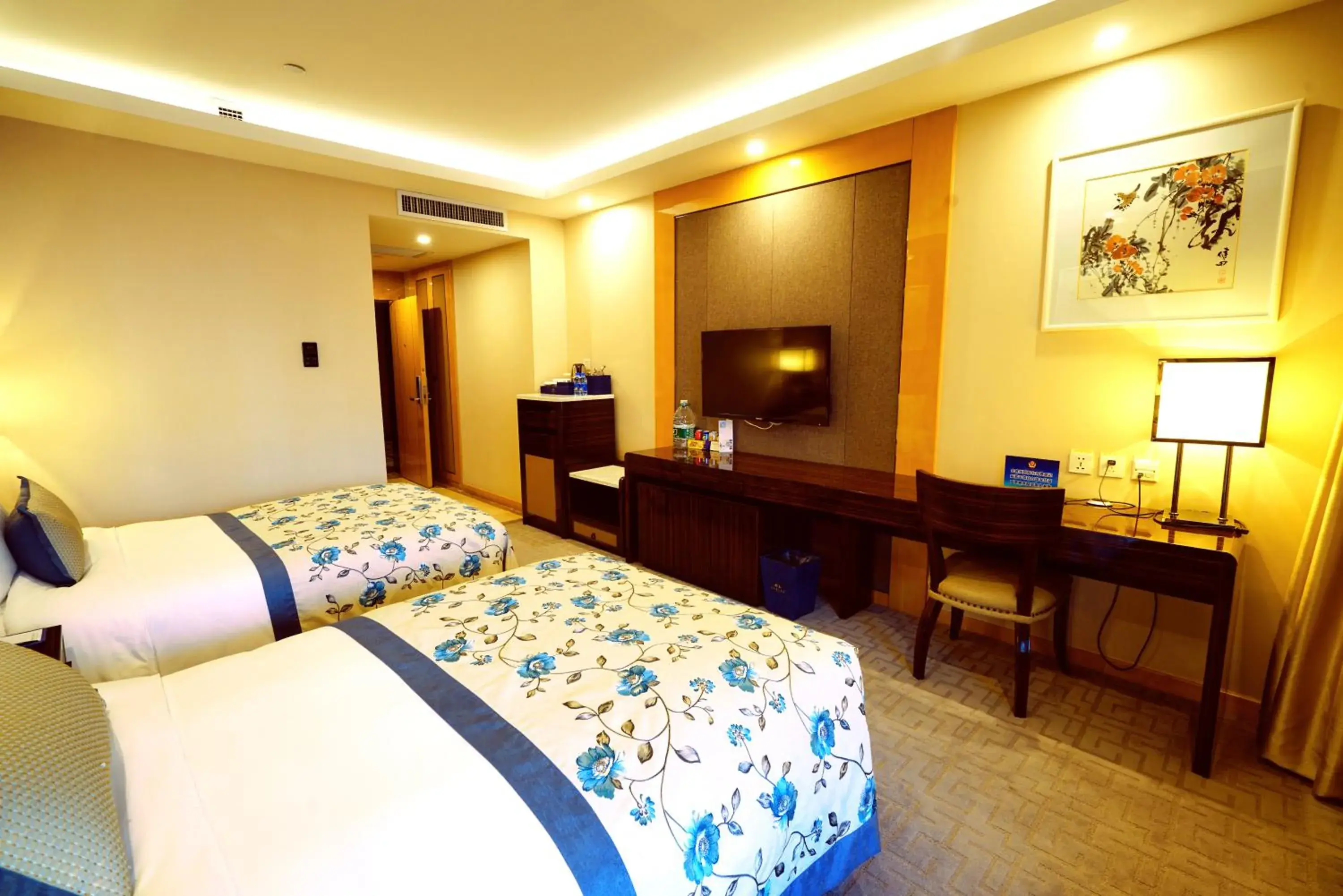 Bed in Beijing Yun-zen Jinling Lotus Hotel Bed in Beijing Yun-zen Jinling Lotus Hotel