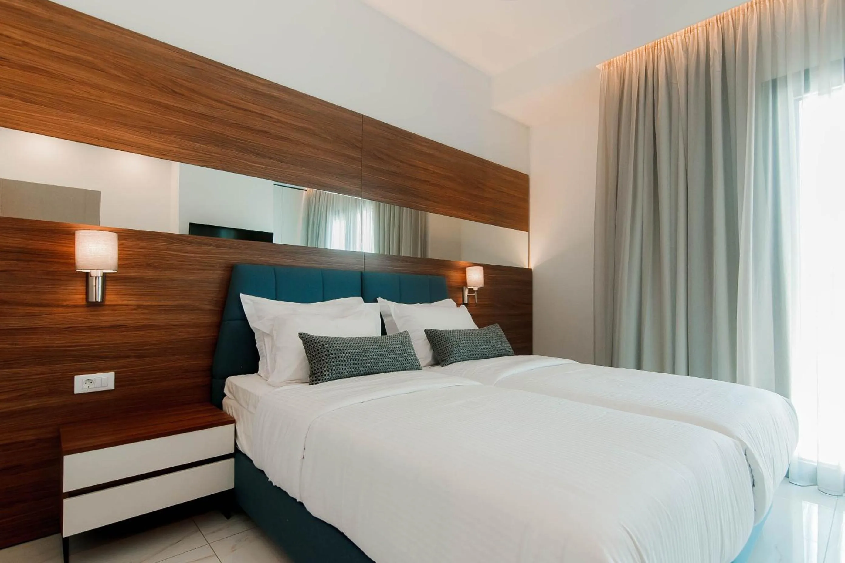 Bedroom, Bed in Elite Luxury Villas