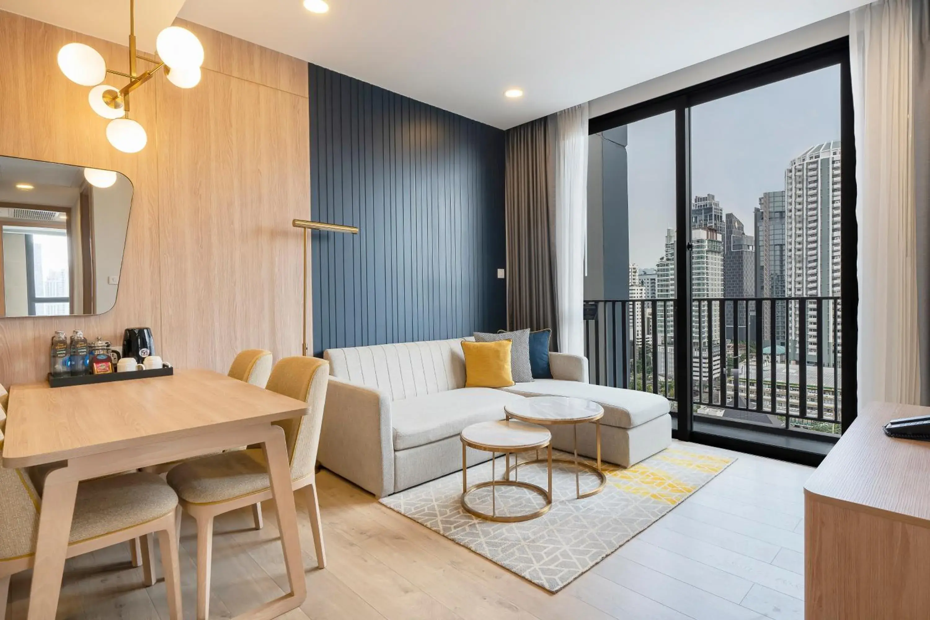 Two-Bedroom Suite with One King and Two Twin Beds - High Floor in Staybridge Suites Bangkok Thonglor by IHG Two-Bedroom Suite with One King and Two Twin Beds - High Floor in Staybridge Suites Bangkok Thonglor by IHG