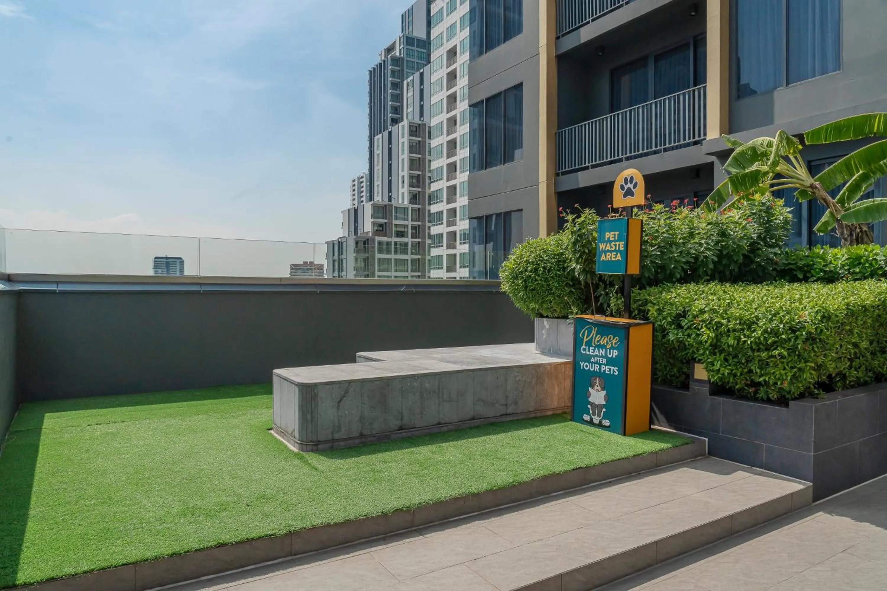 Garden in Staybridge Suites Bangkok Thonglor by IHG