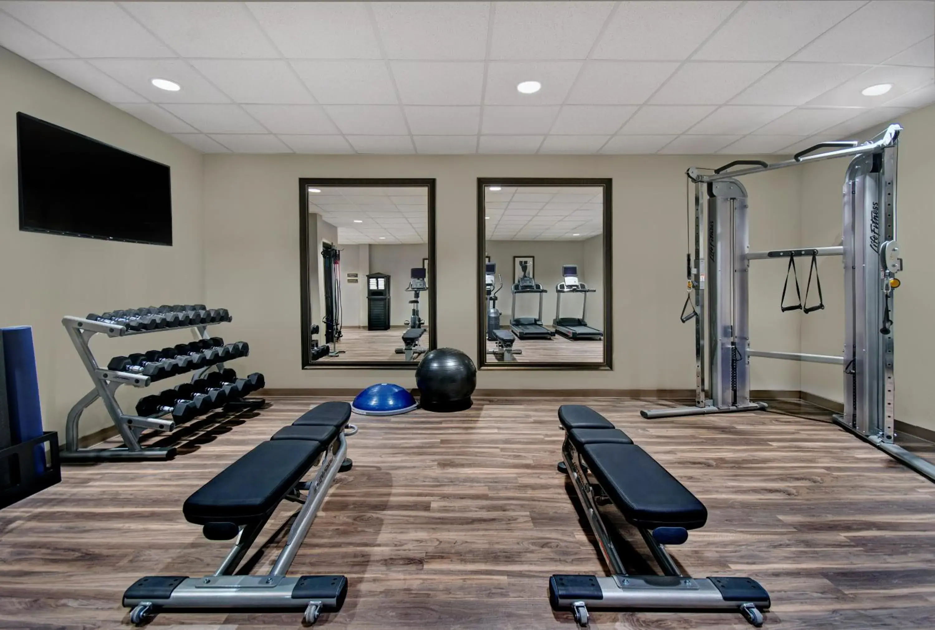 Fitness centre/facilities in Staybridge Suites Sterling Heights - Detroit by IHG Fitness centre/facilities in Staybridge Suites Sterling Heights - Detroit by IHG