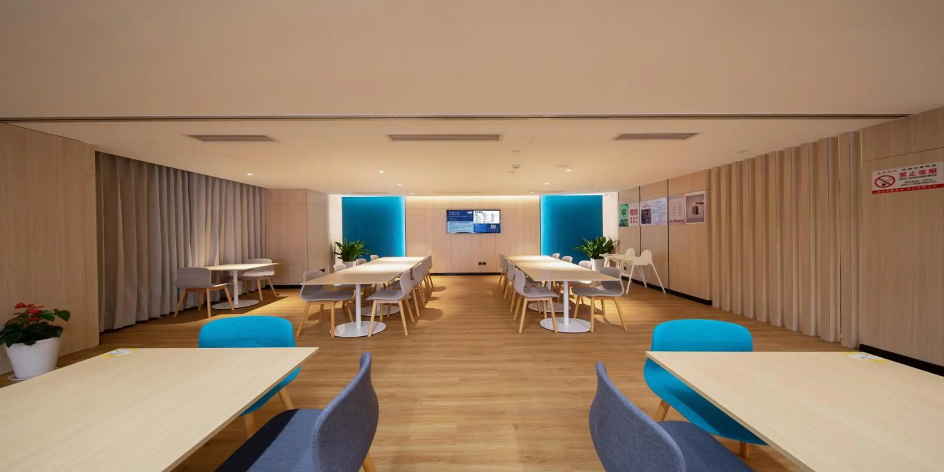 Breakfast in Holiday Inn Express Zhoushan Dinghai by IHG Breakfast in Holiday Inn Express Zhoushan Dinghai by IHG