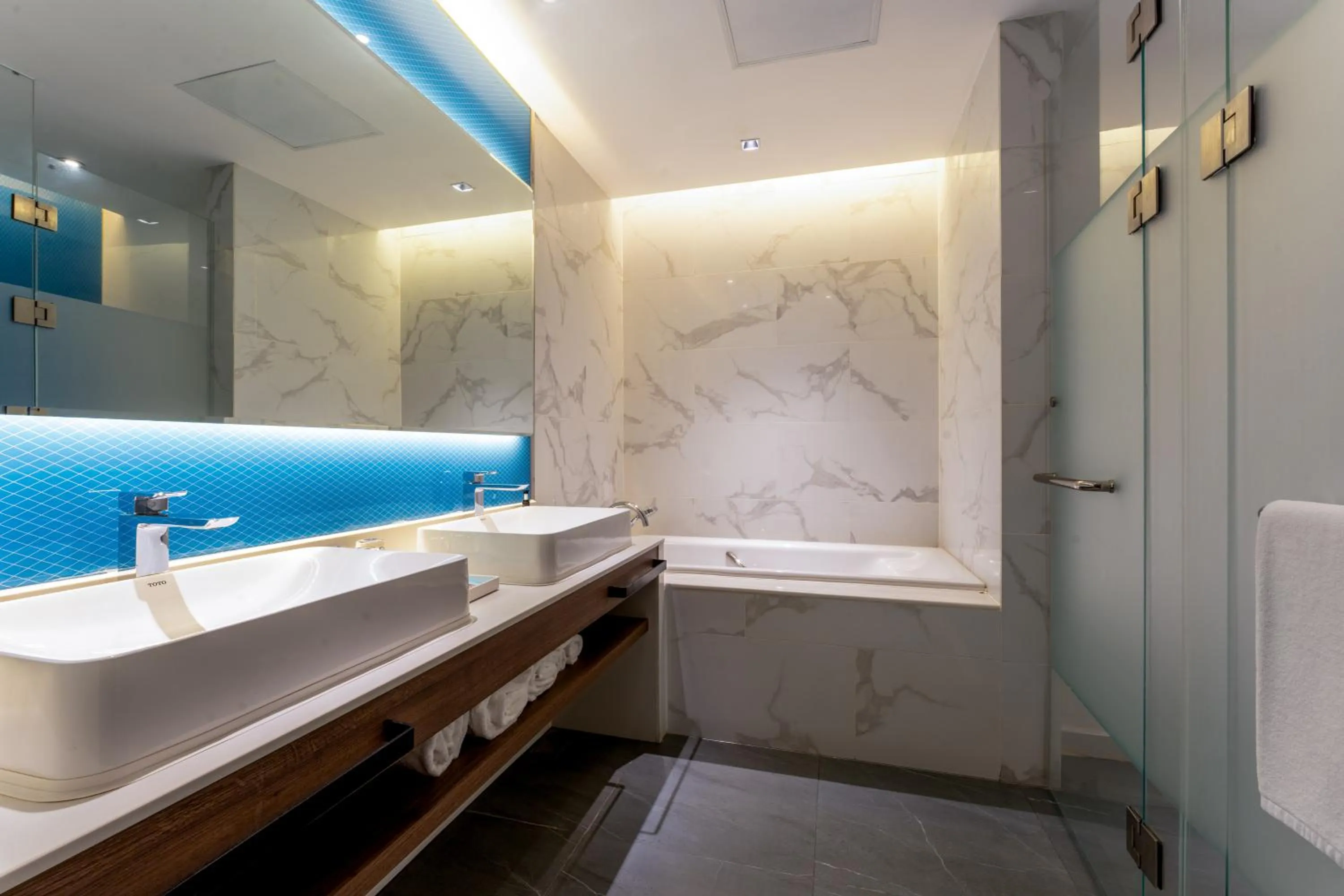 Holiday Inn Express Yichang Riverside by IHG