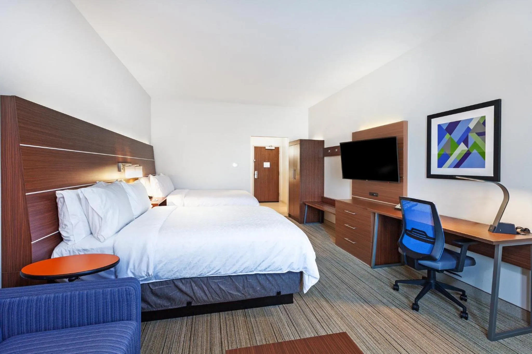 Photo of the whole room, Bed in Holiday Inn Express & Suites - Tulsa Northeast - Owasso by IHG