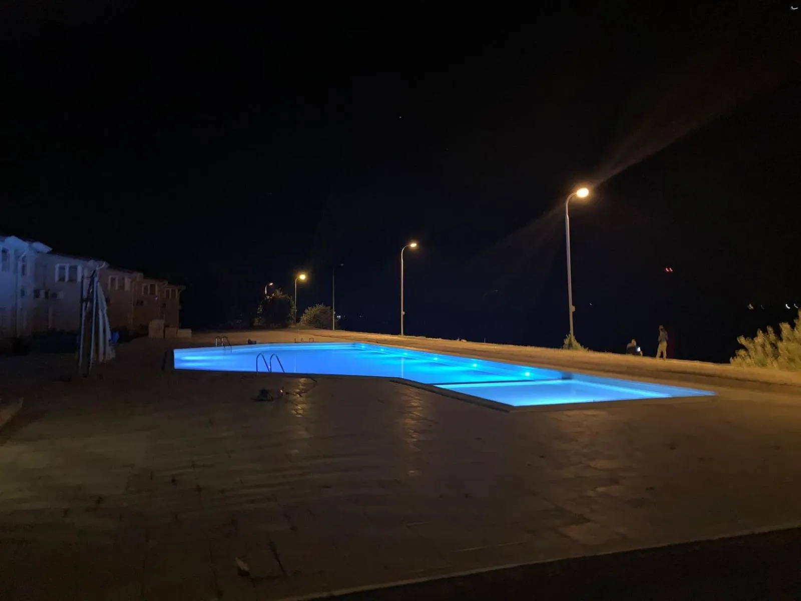 Riviera by Queens Hotel and Resort