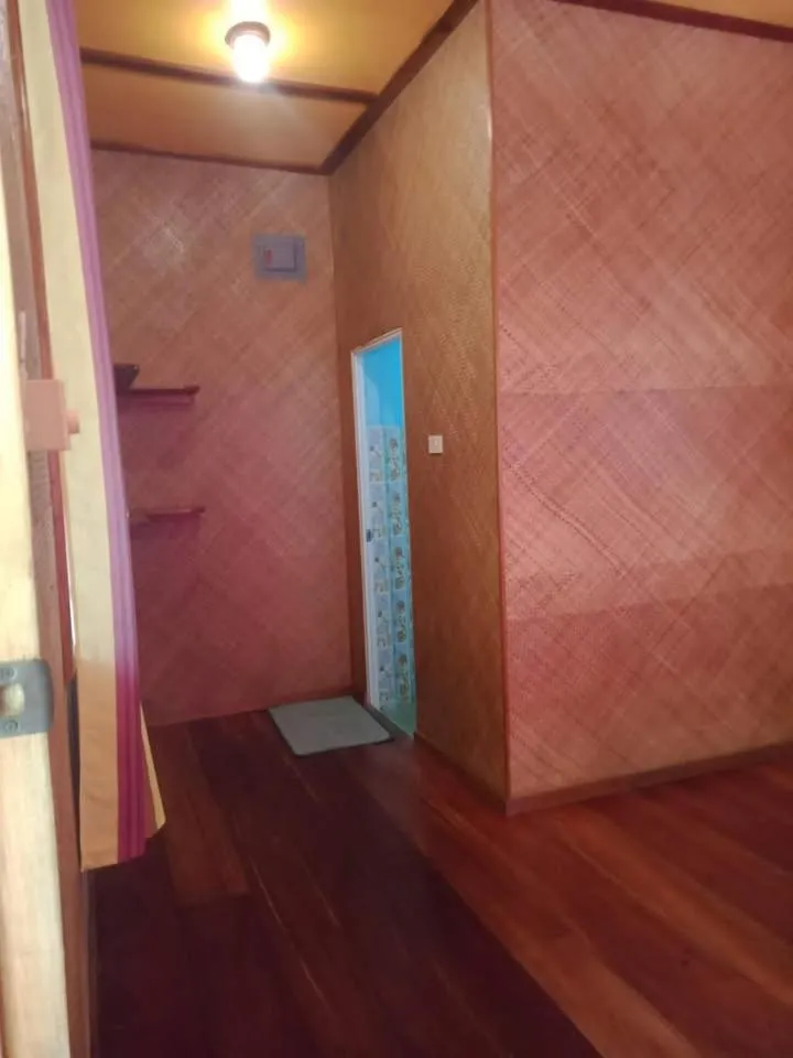 JJS BACKPACKERS VILLAGE
