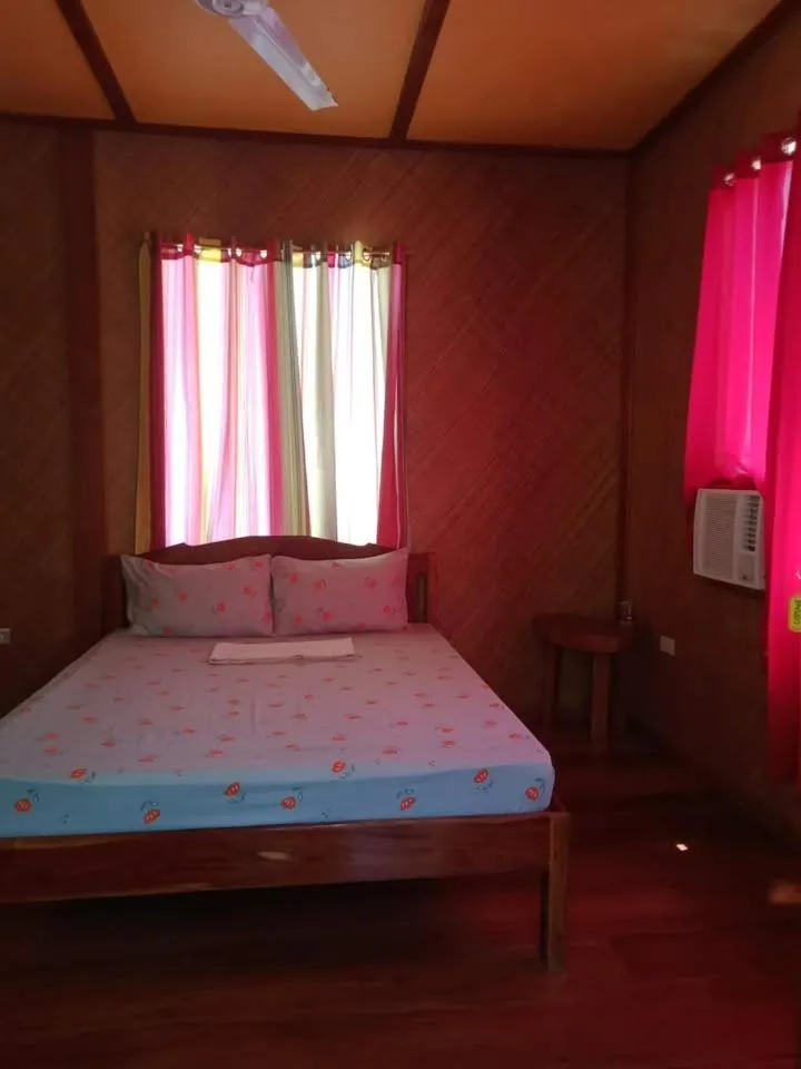 JJS BACKPACKERS VILLAGE