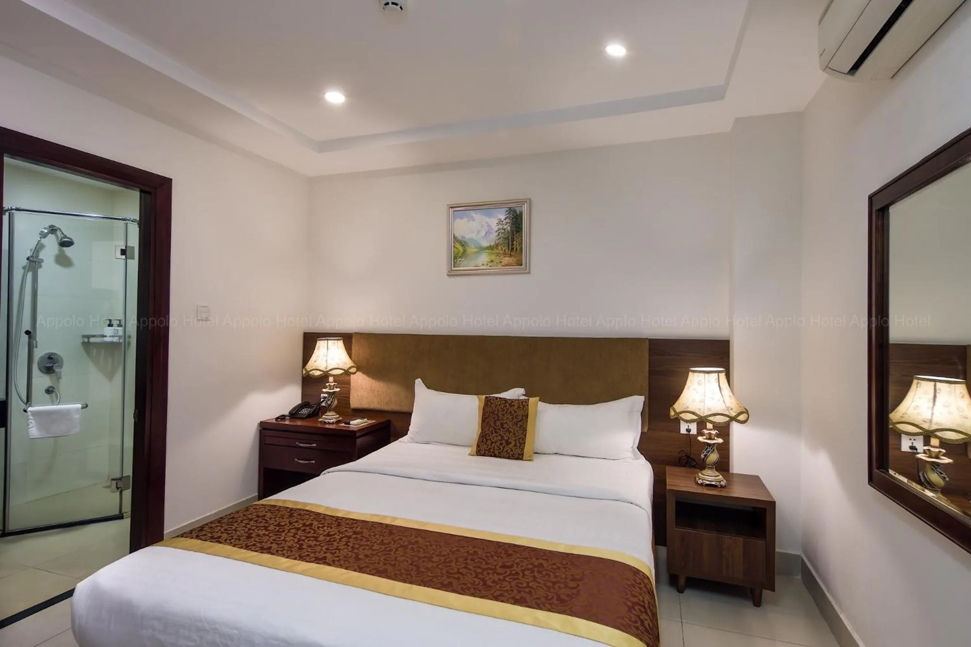 Bedroom, Bed in Apollo Airport Hotel