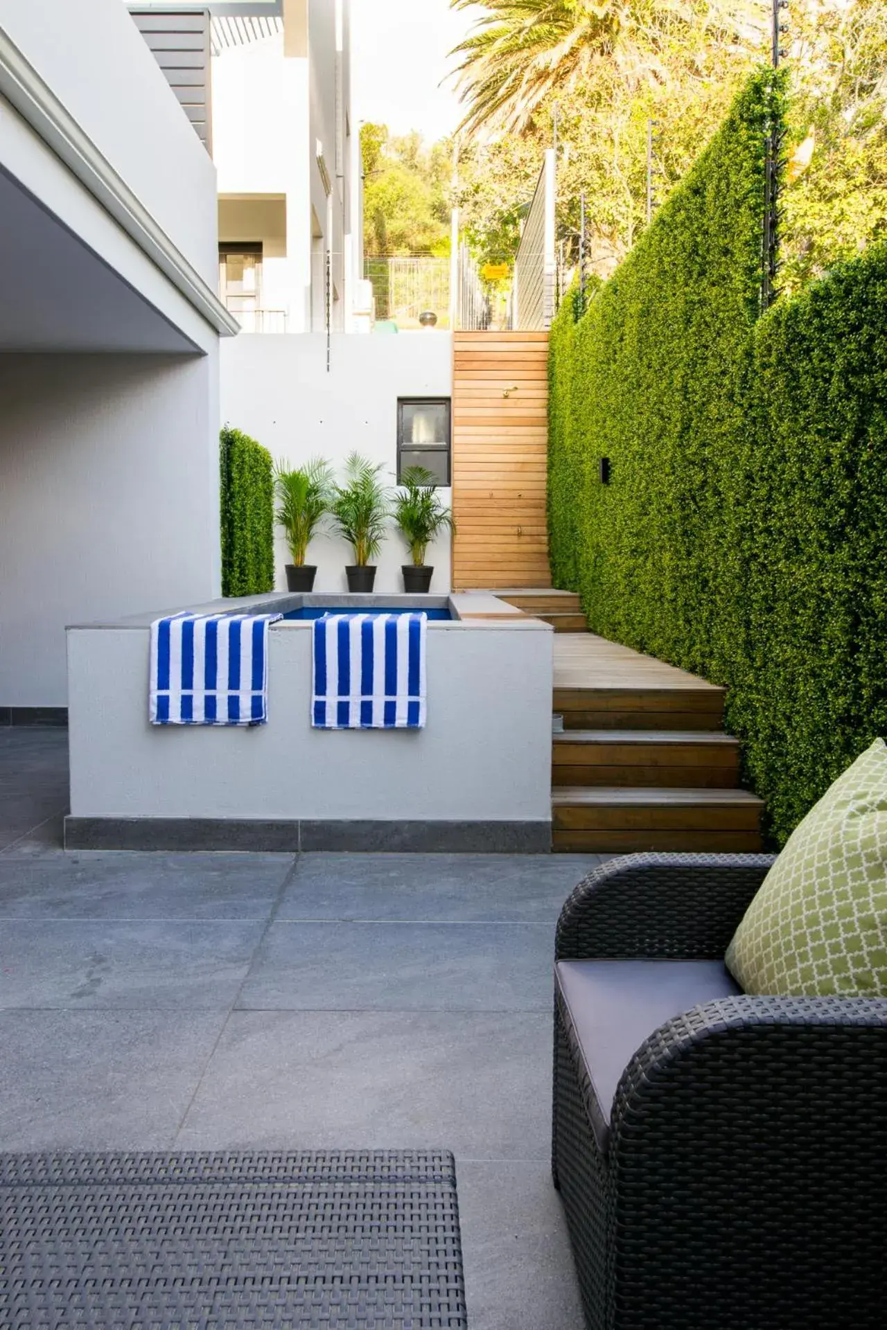 Central Beach Villas Central Beach Villas