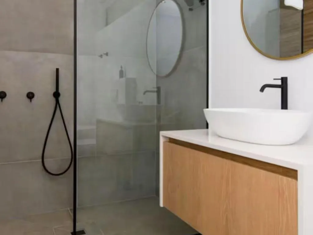 Central Beach Villas