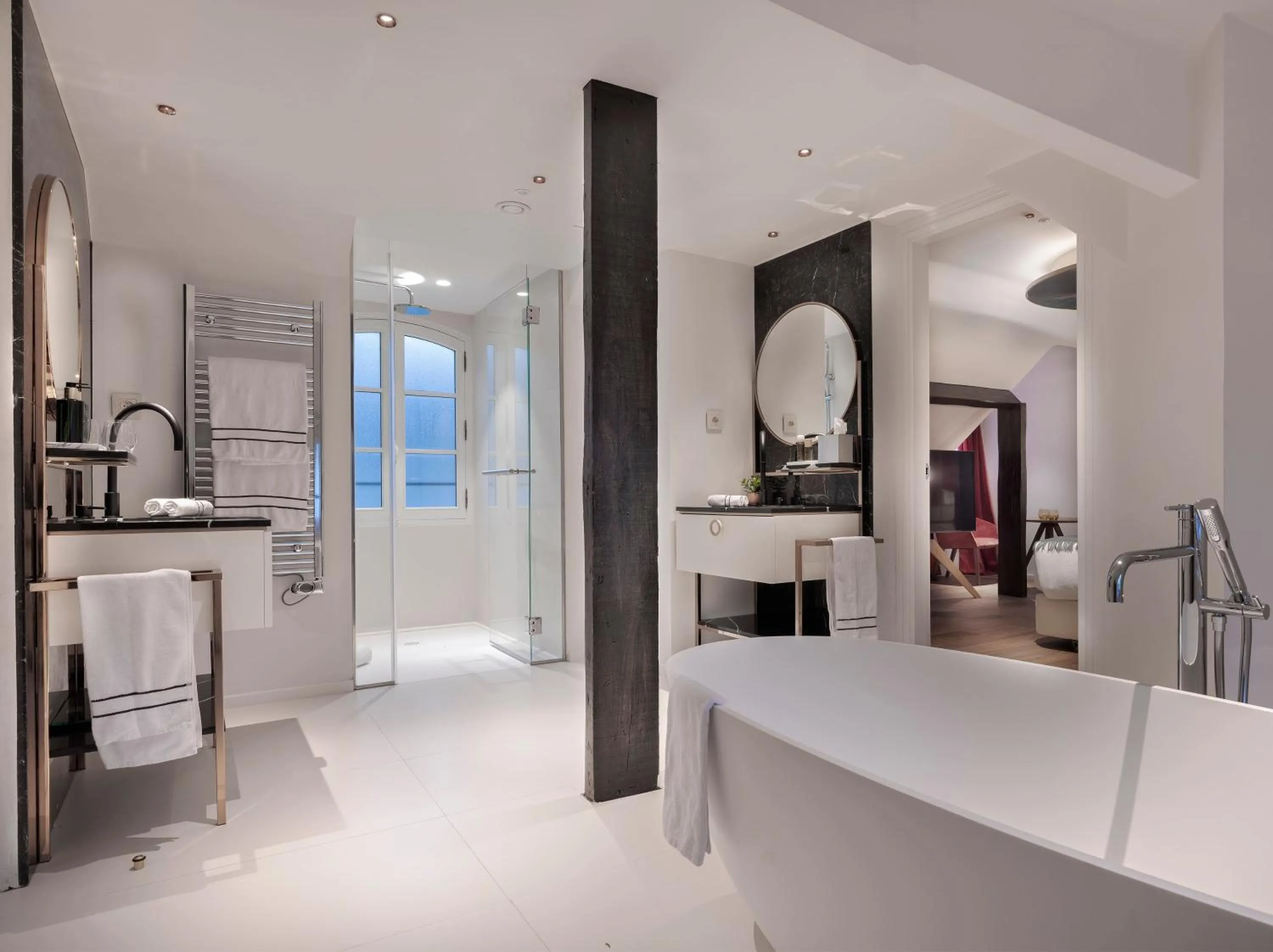 Property building in Maison Colbert Member of Meliá Collection Notre-Dame
