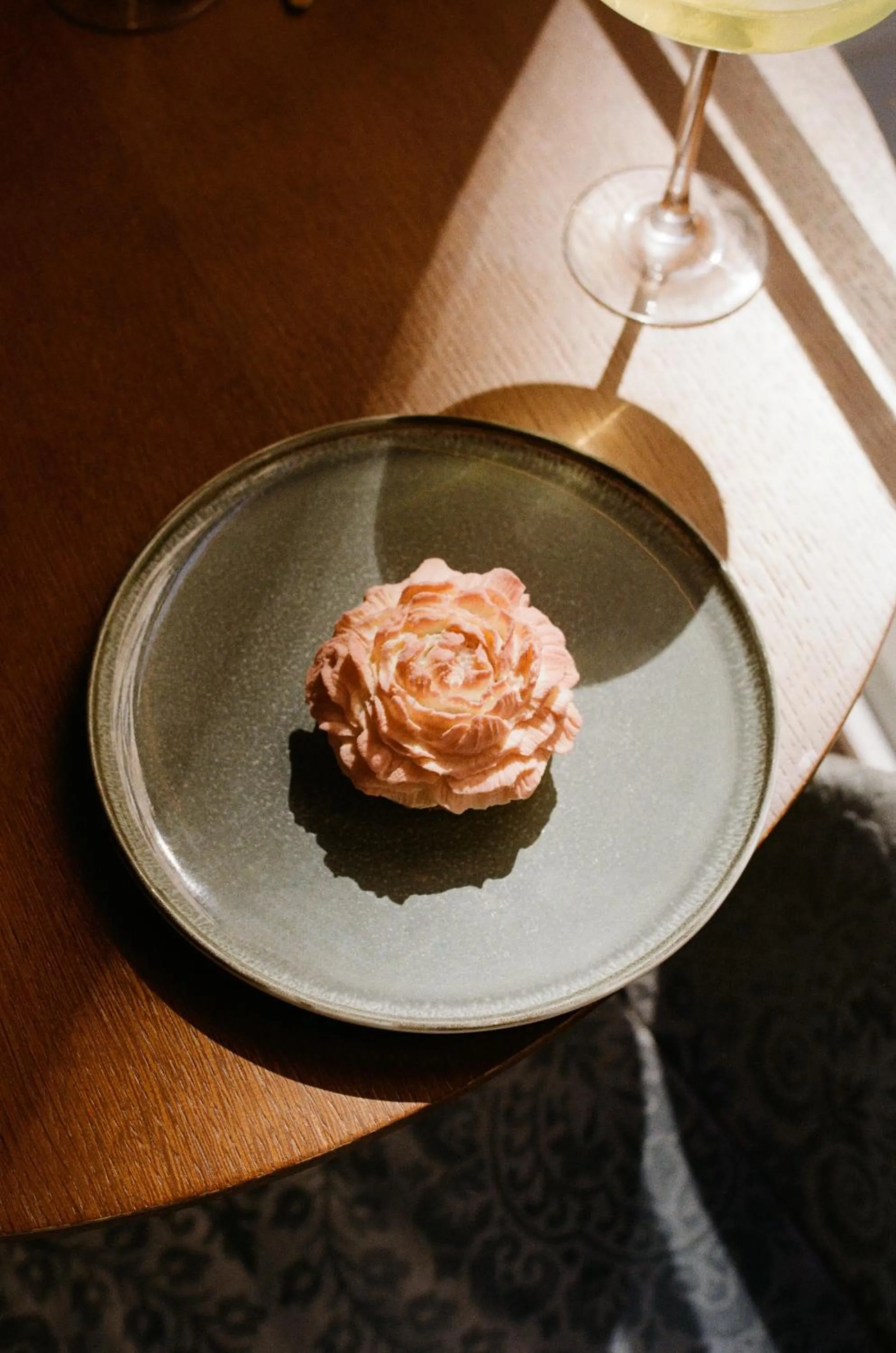 Food and drinks in Maison Colbert Member of Meliá Collection Notre-Dame