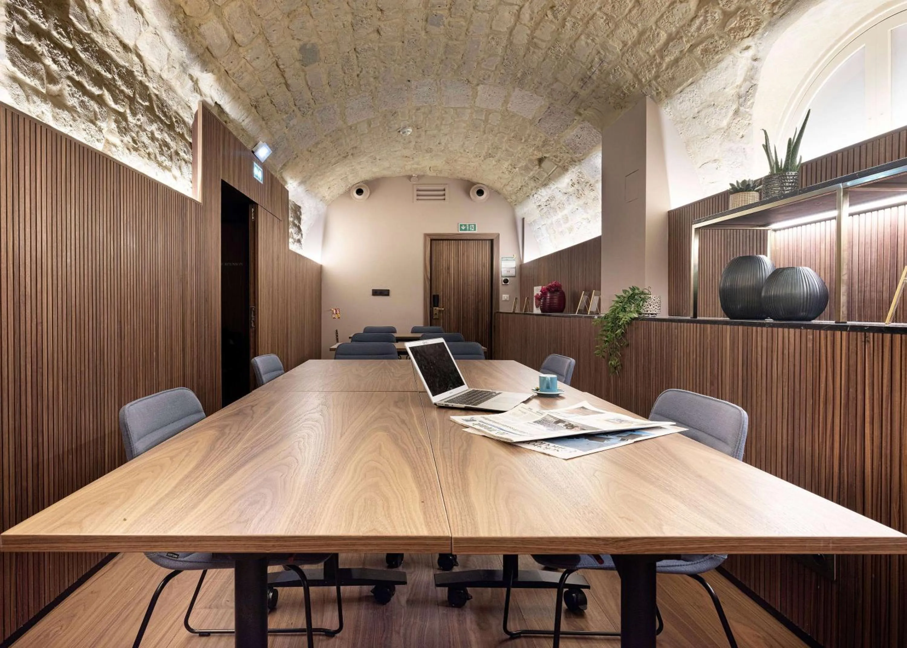 Meeting/conference room in Maison Colbert Member of Meliá Collection Notre-Dame