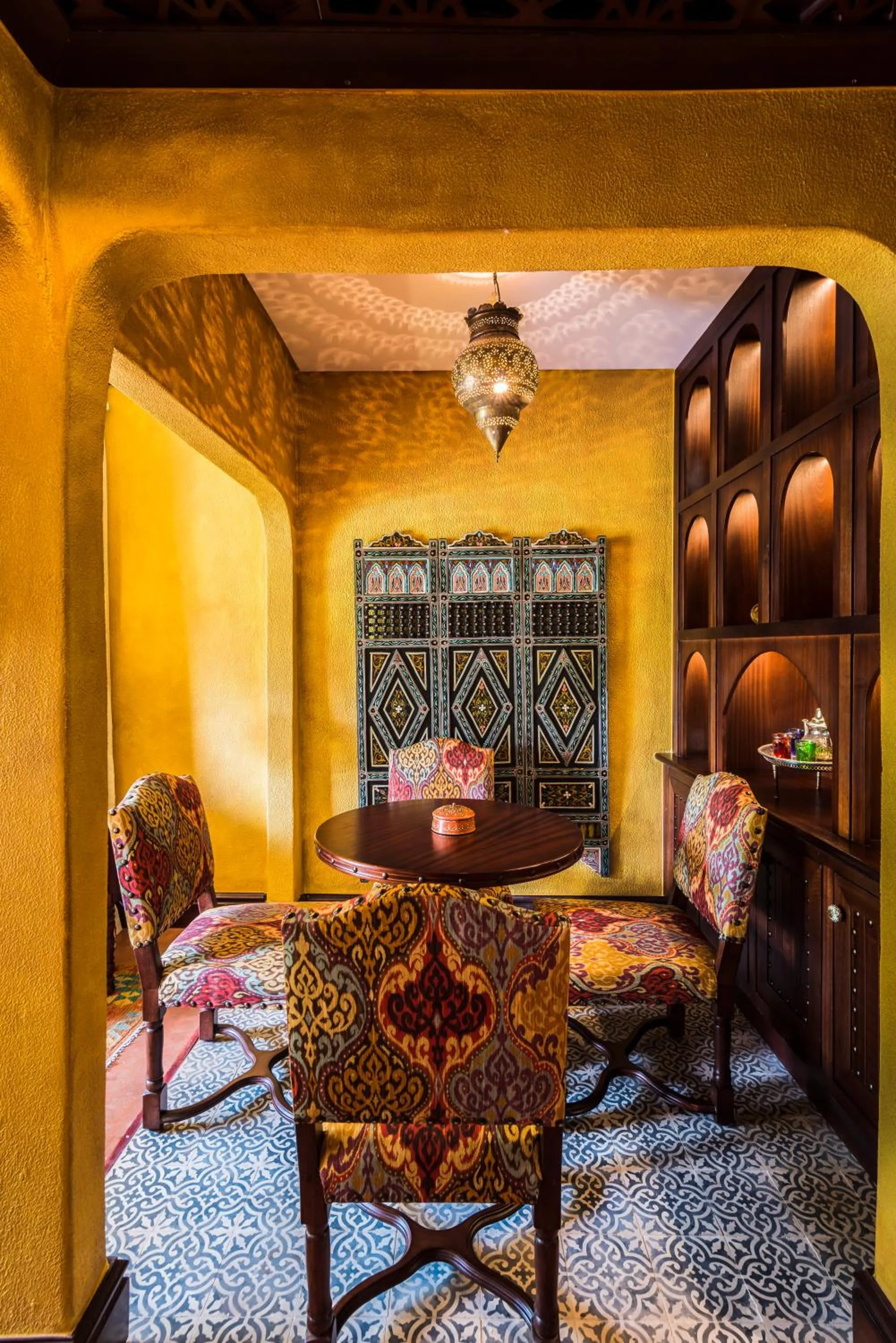 Dining area in Avani Victoria Falls Resort